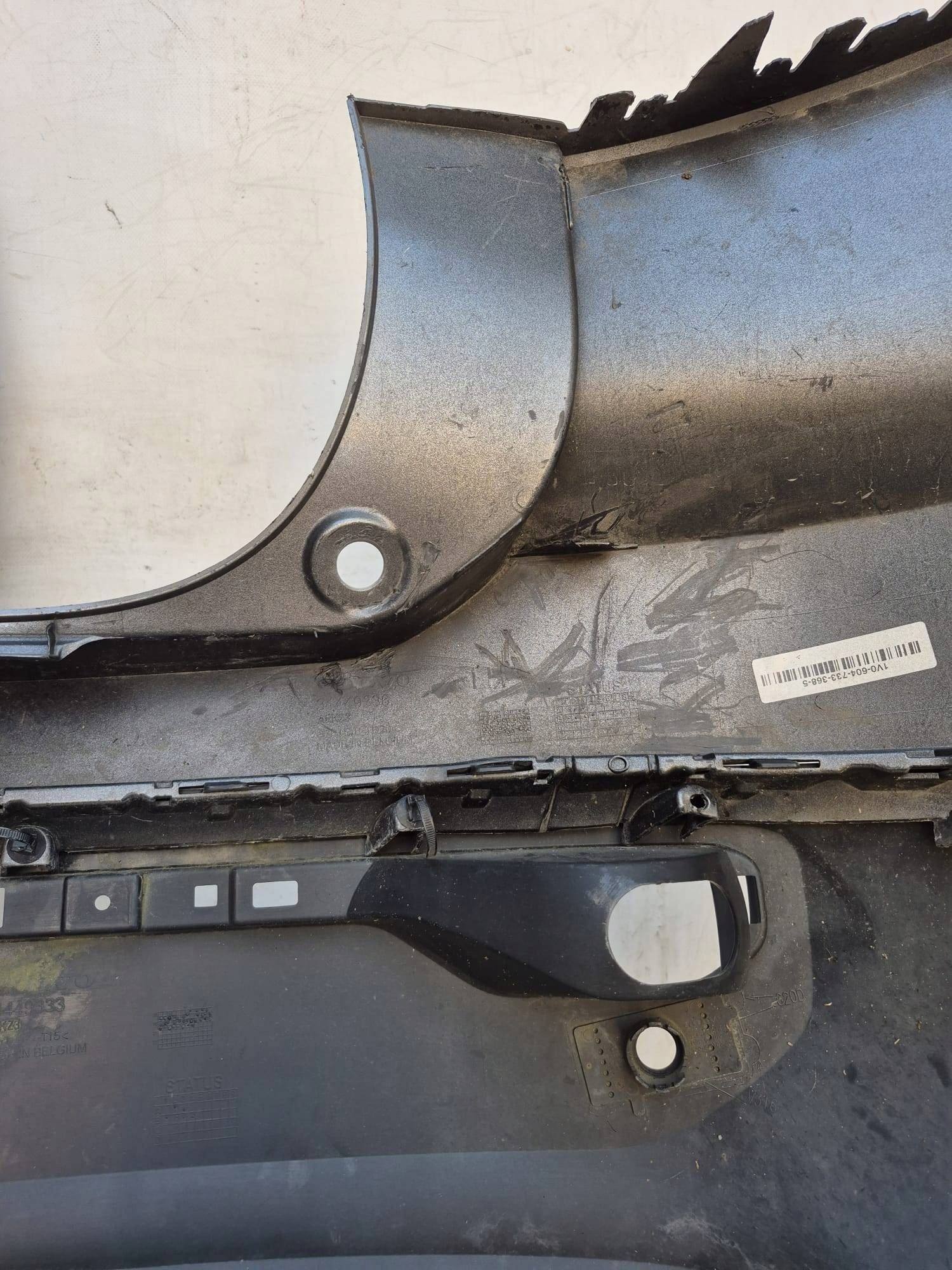 VOLVO XC40 17-> bumper rear part rear 4XPDC