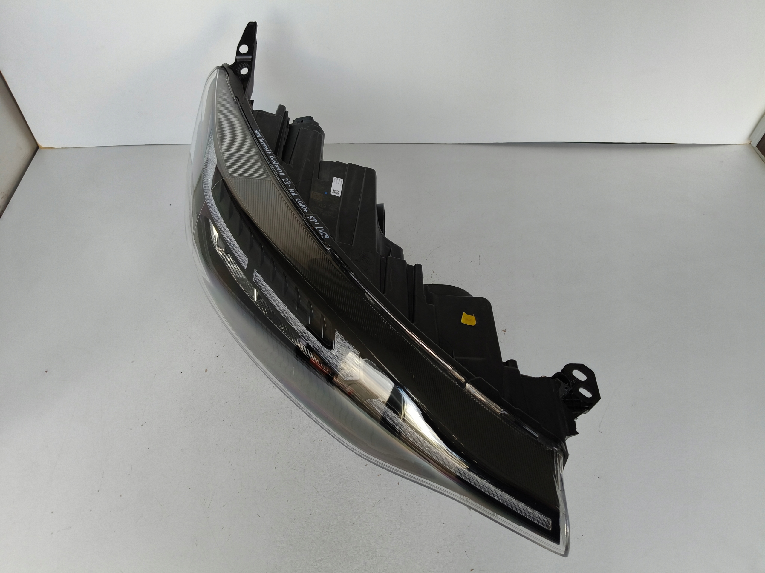 light right REFLEKTOR FORD TRANSIT CUSTOM II 23- LED