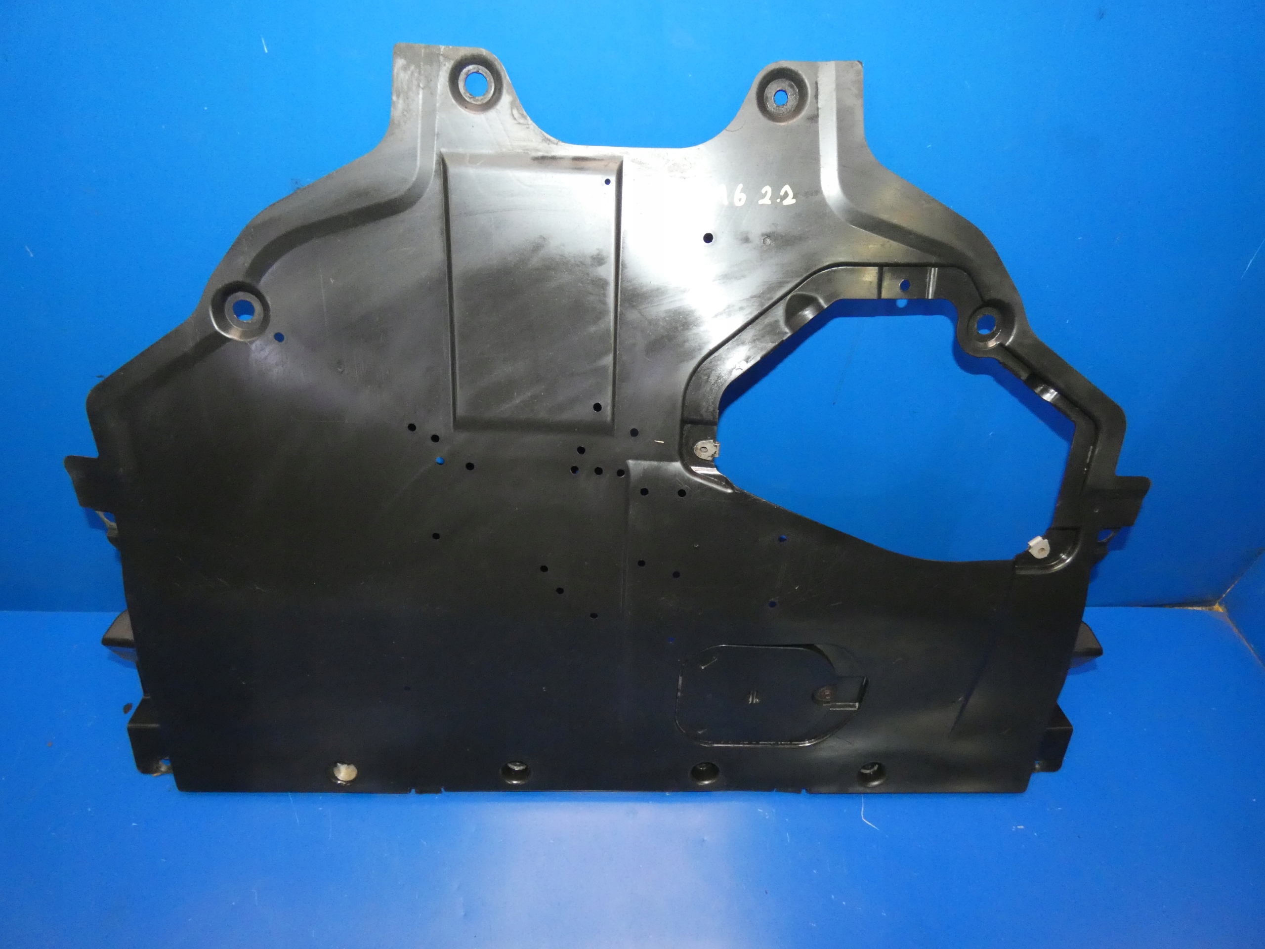 MAZDA 6 III GJ motor cover floor below engine