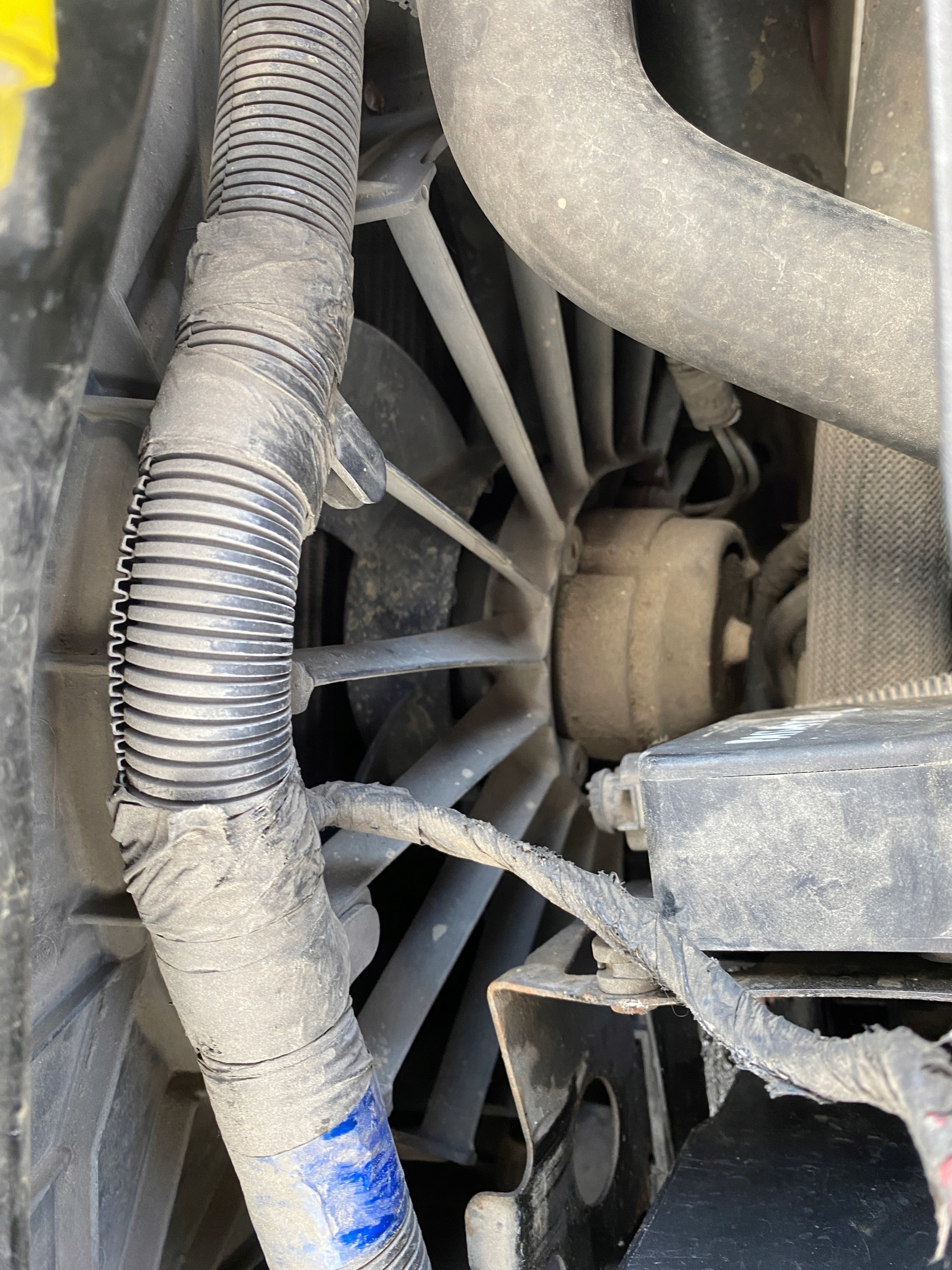 Lüfter DES MOTORS des Kühlers 2.0 CRD Dodge Caliber 06-12