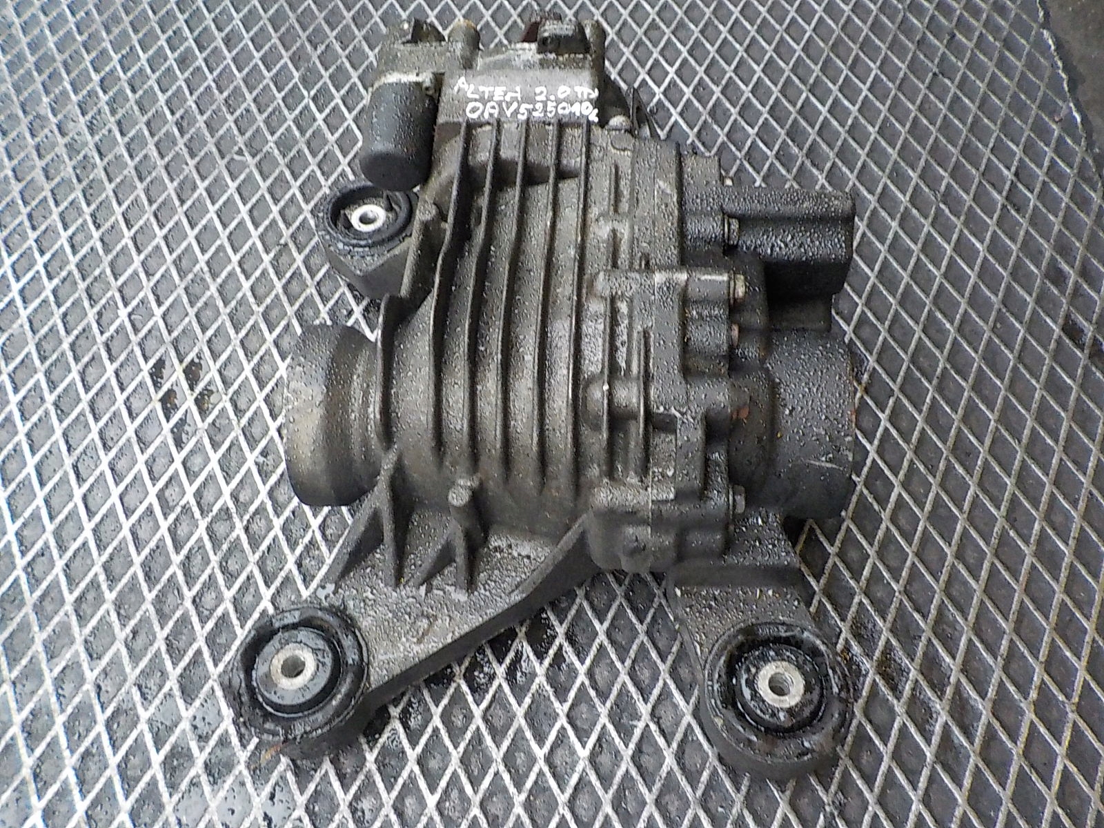 SEAT ALTEA 2.0 TDI ORG diff differential differential 0AV525010L