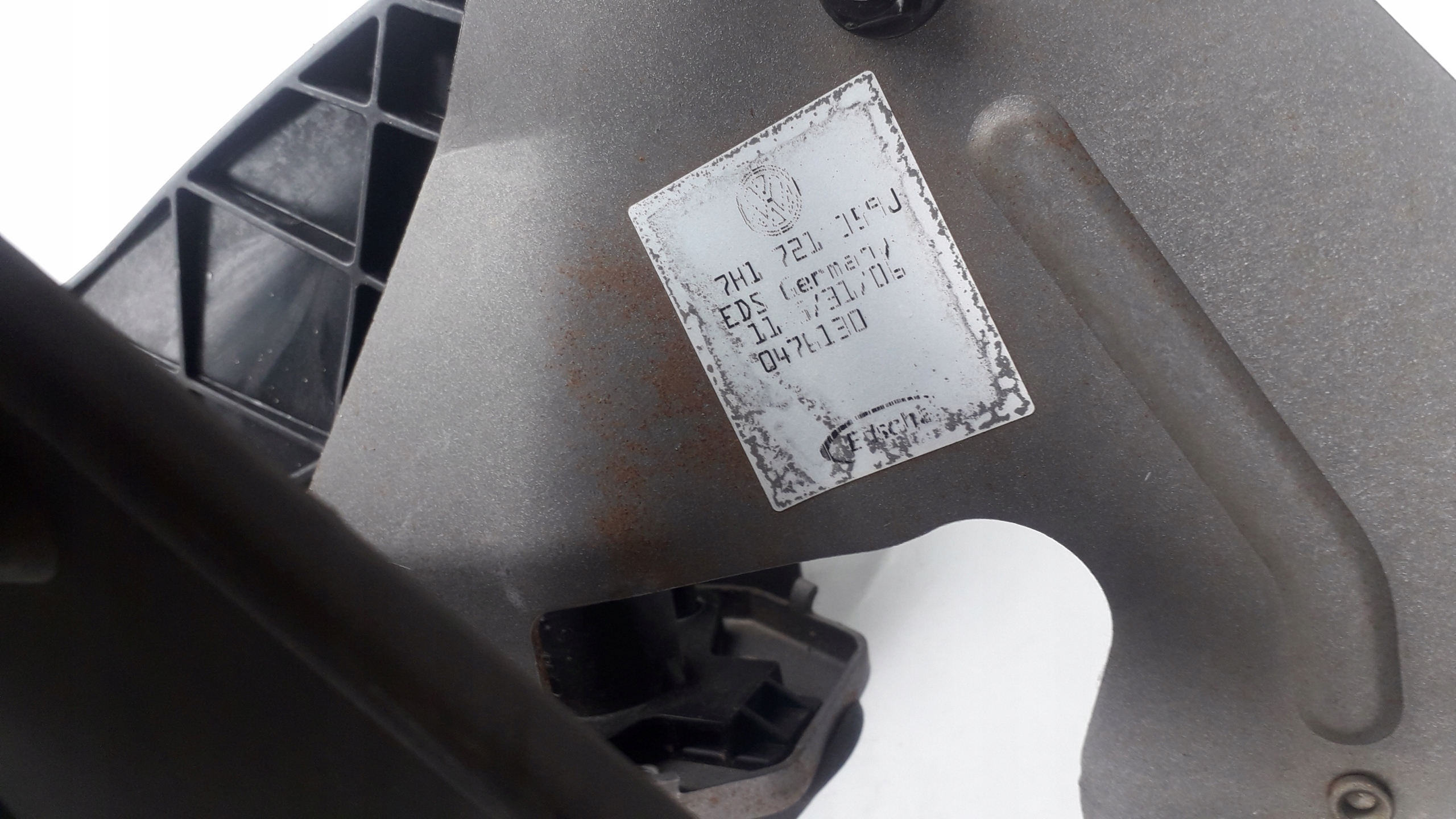 VW T5 PEDAL brakes holder sensor 7H1721057