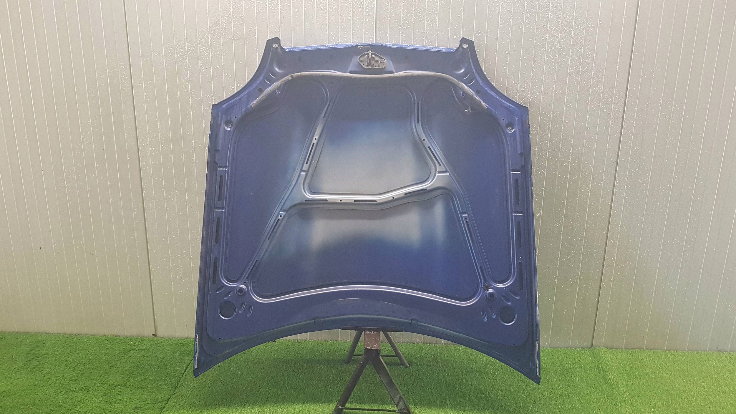 bonnet MERCEDES SLK R170 96-04 LAK 352 without rust