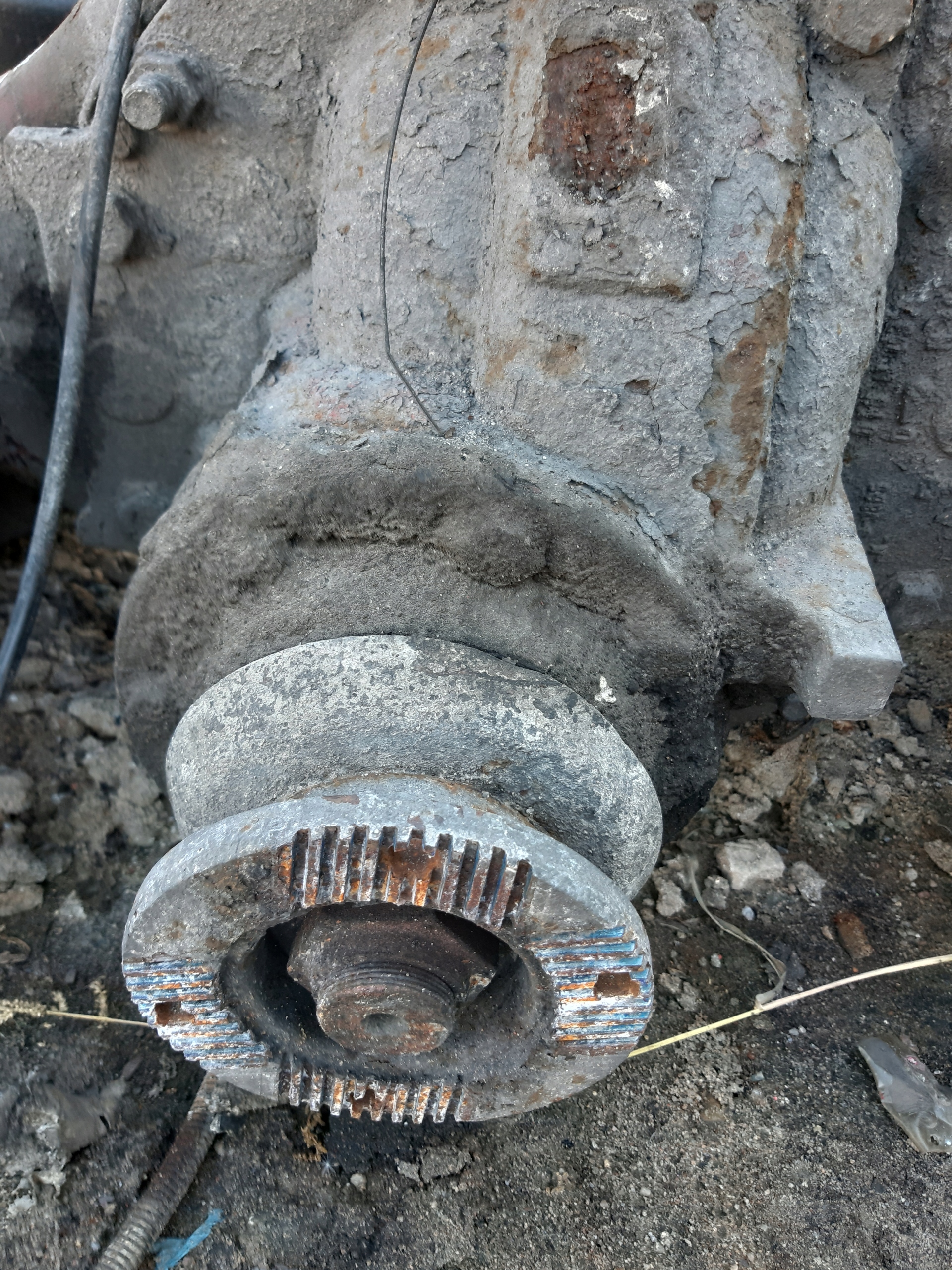 IVECO EUROCARGO Differential heck MERITOR 144E 1/342