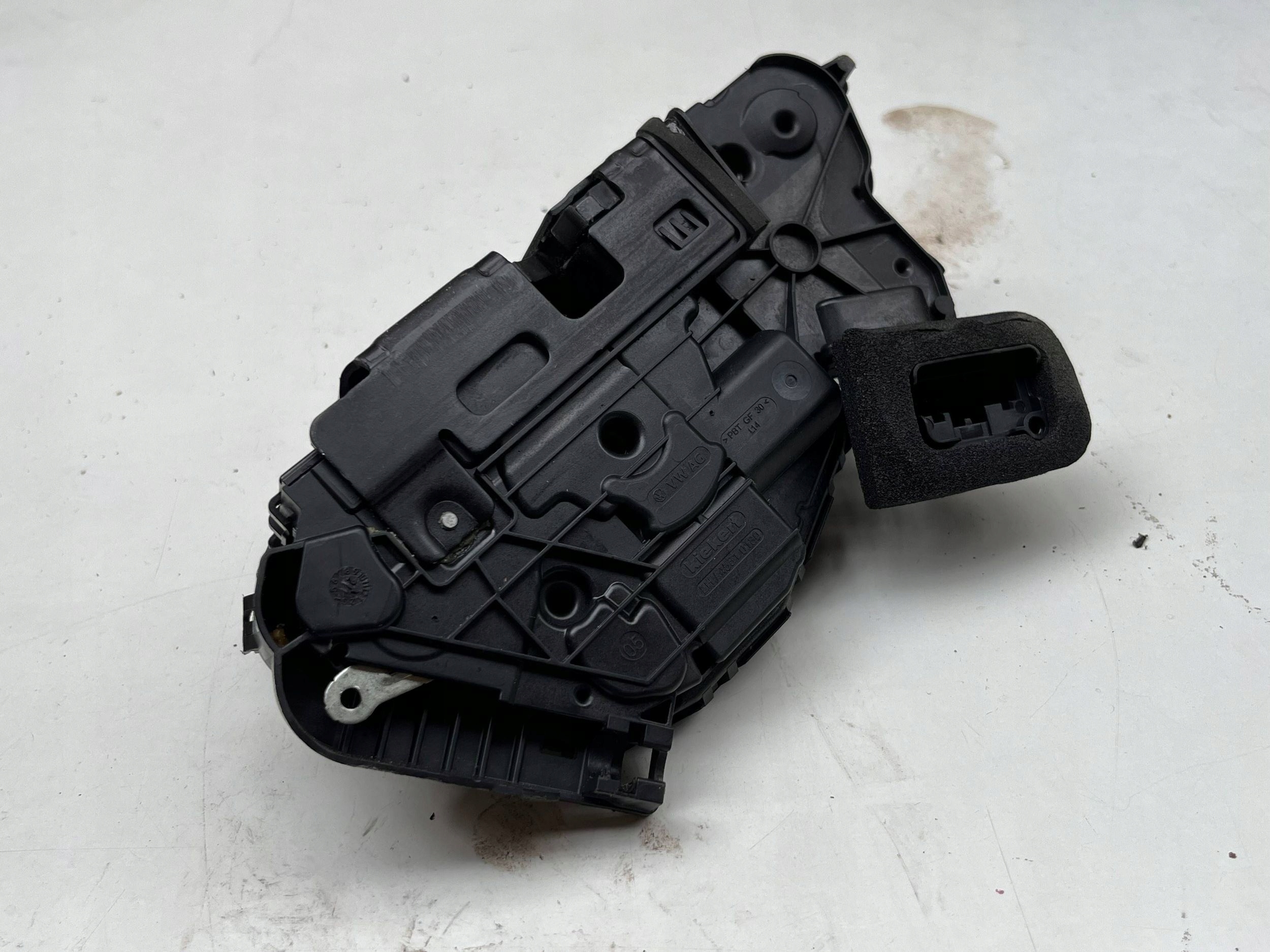 VOLKSWAGEN SEAT SKODA lock door left front 5TB837015B @M
