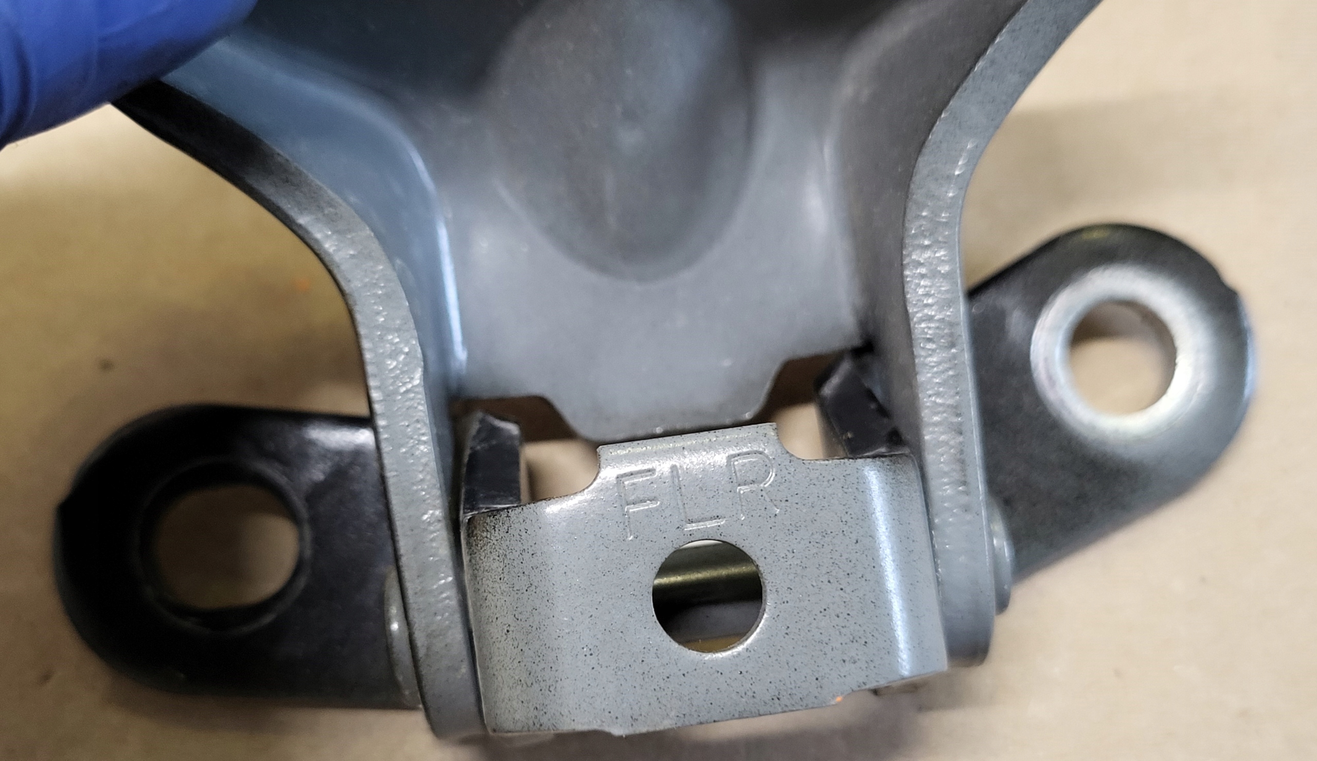 hinges Z door right front upper lower KIA CEED III LIFT CD OE black,