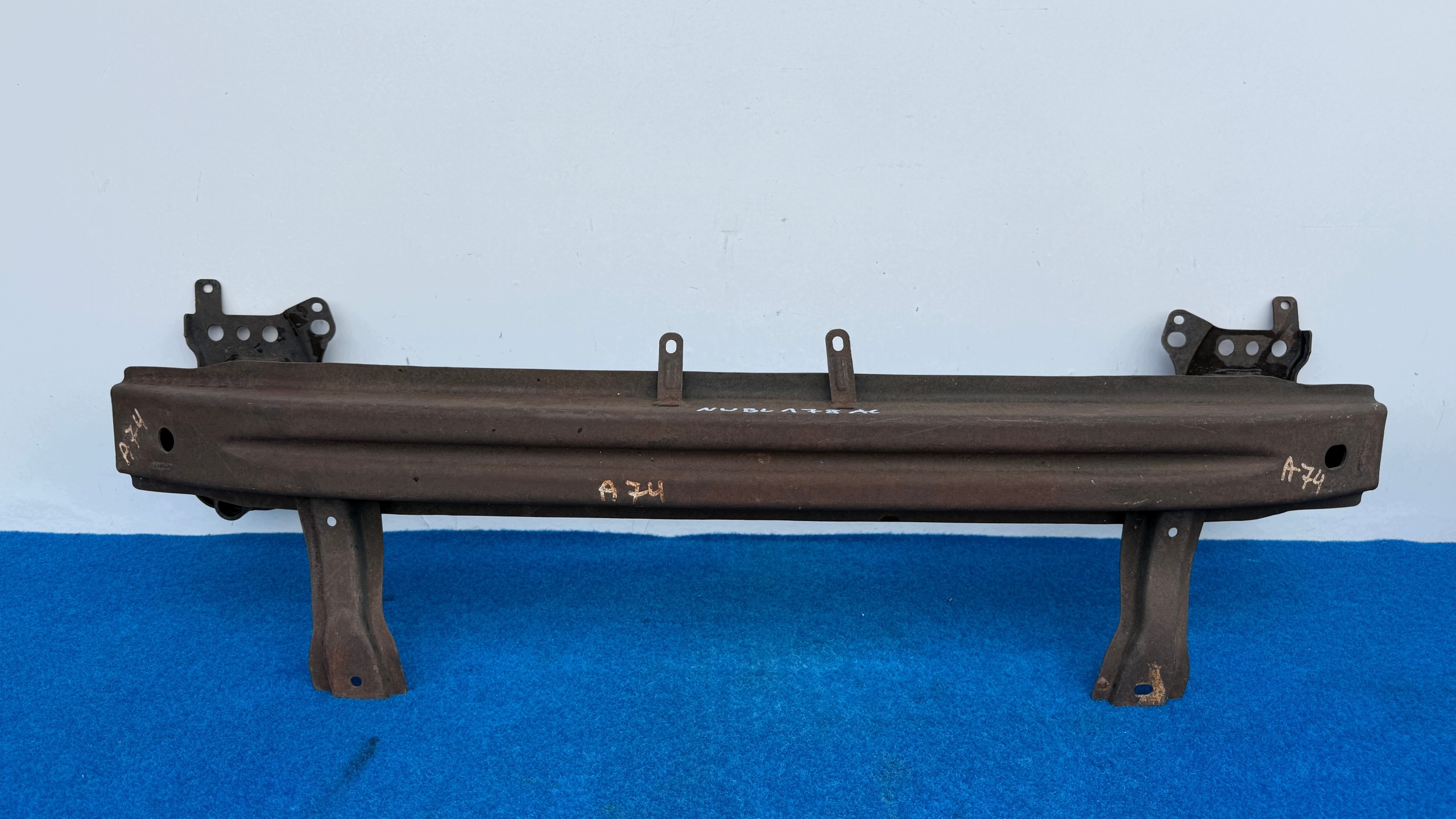 VW PASSAT B6 3C 3C0 2005R+ bumper support front pillar NWBL178AC