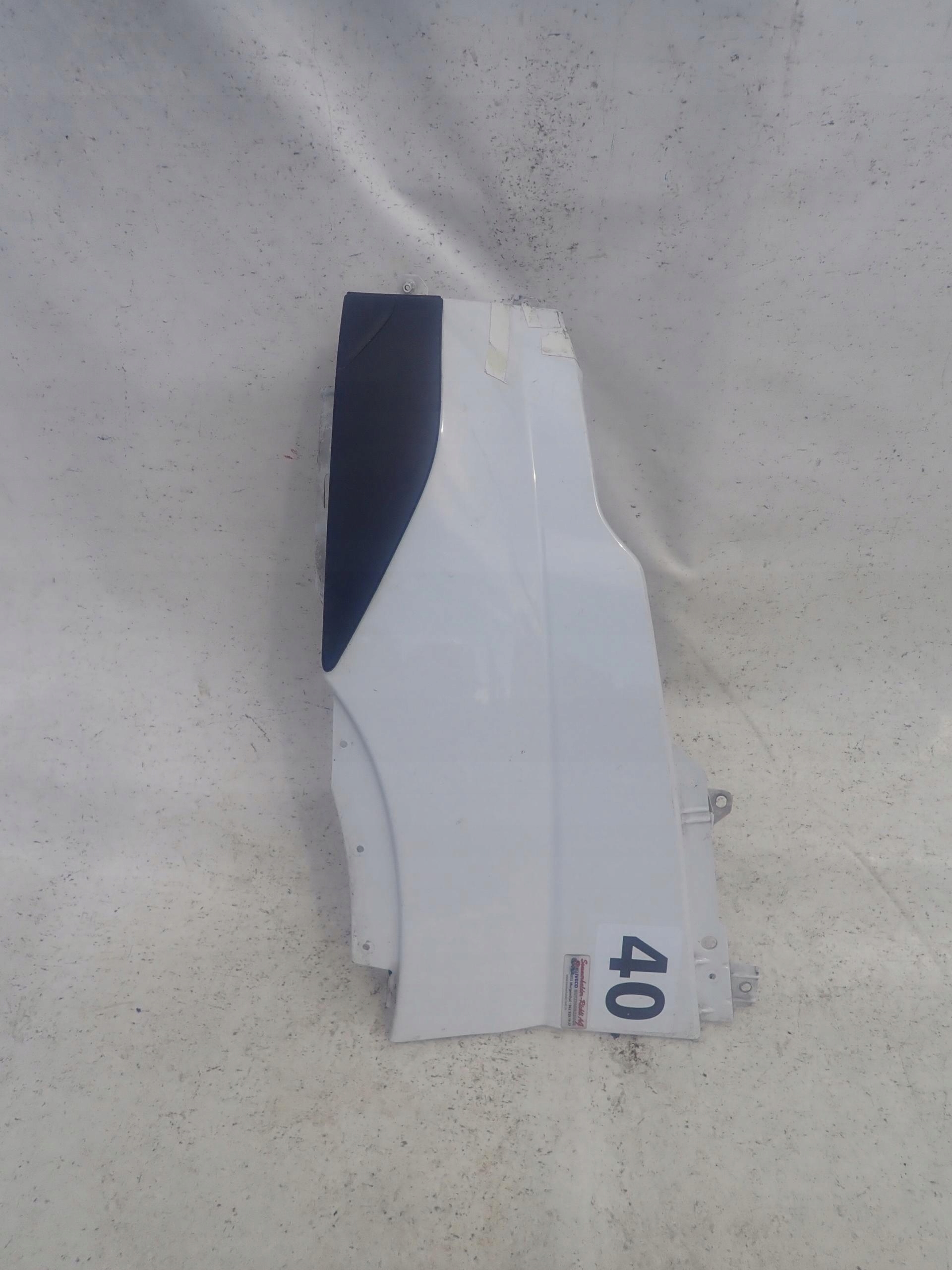 IVECO DAILY VI 6 14- fender left front front