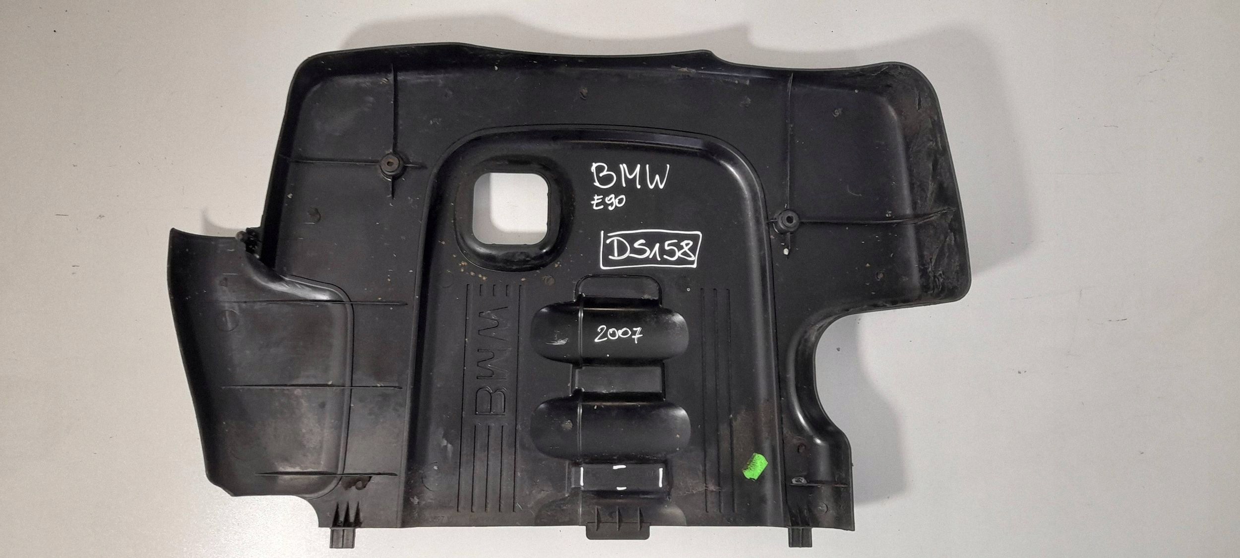 BMW 3 E90 E91 motor cover 11147789006 (DS158)