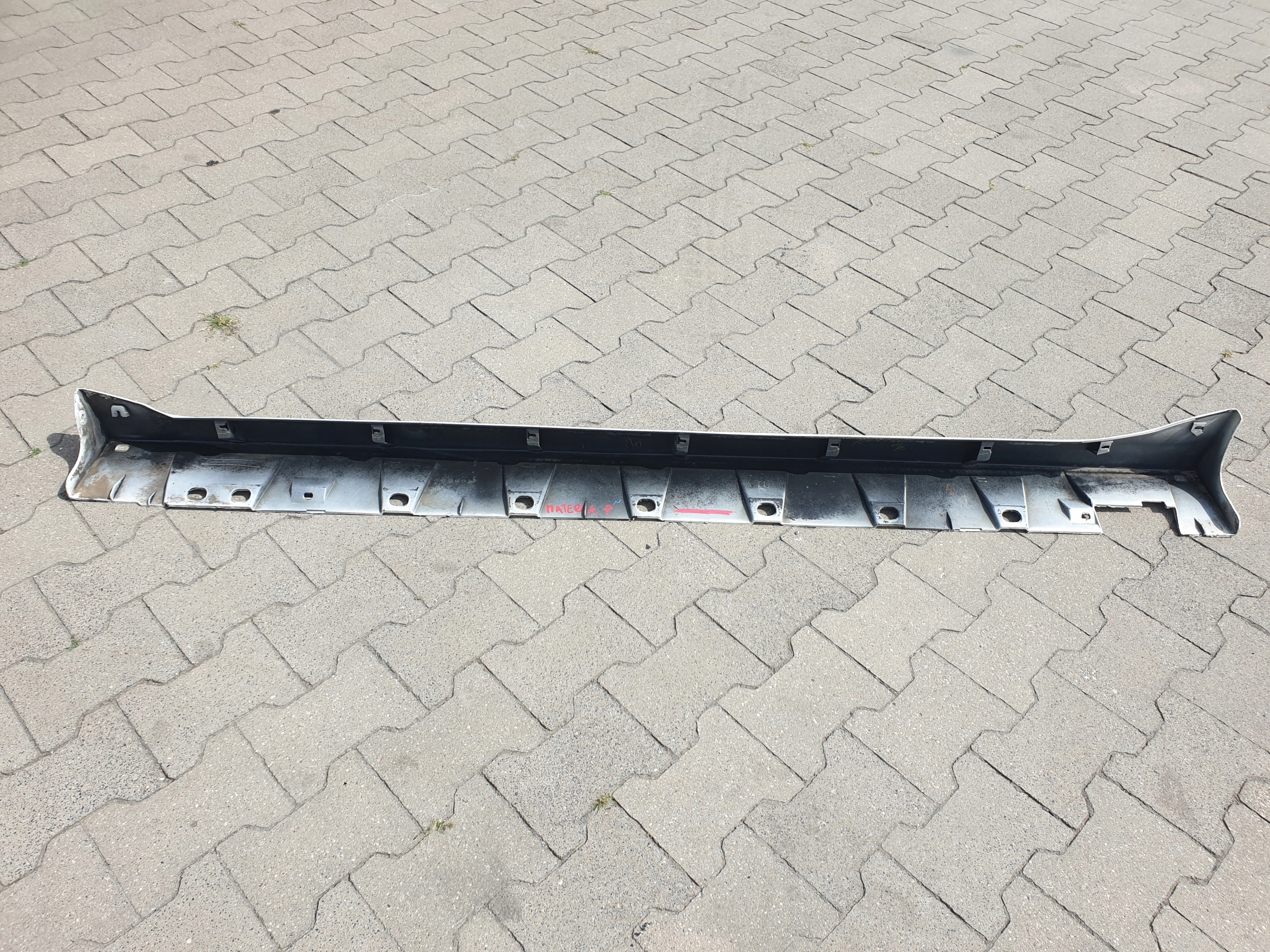 moulding threshold right DAIHATSU MATERIA KOD W09 75805-B1020