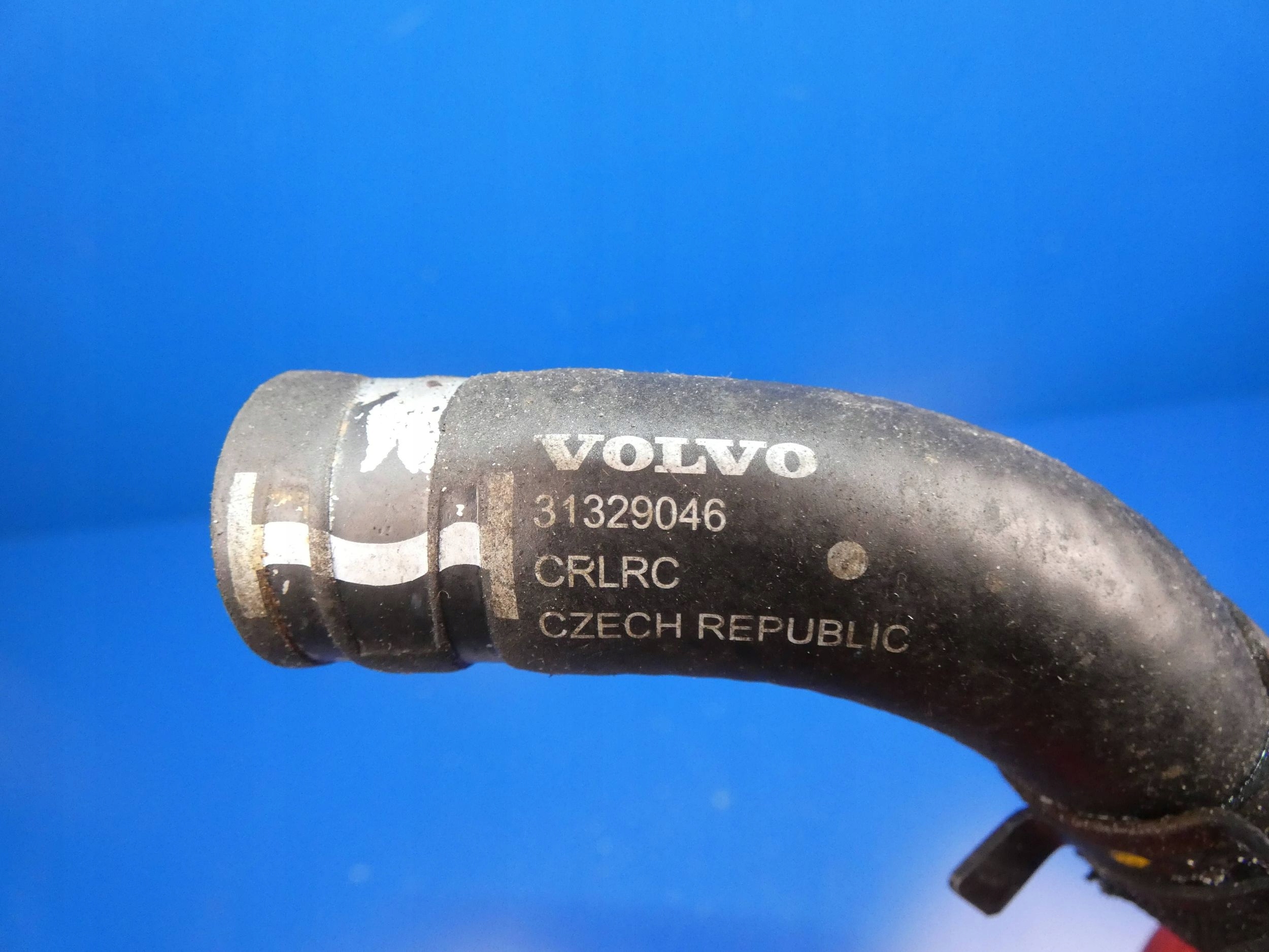 VOLVO XC60 a hadice vedení řízení