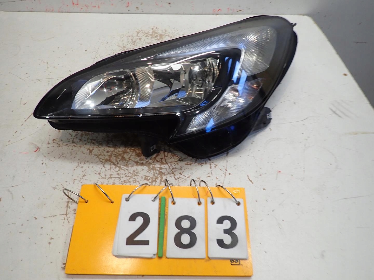 light front front left OPEL CORSA E 2014- 13381335