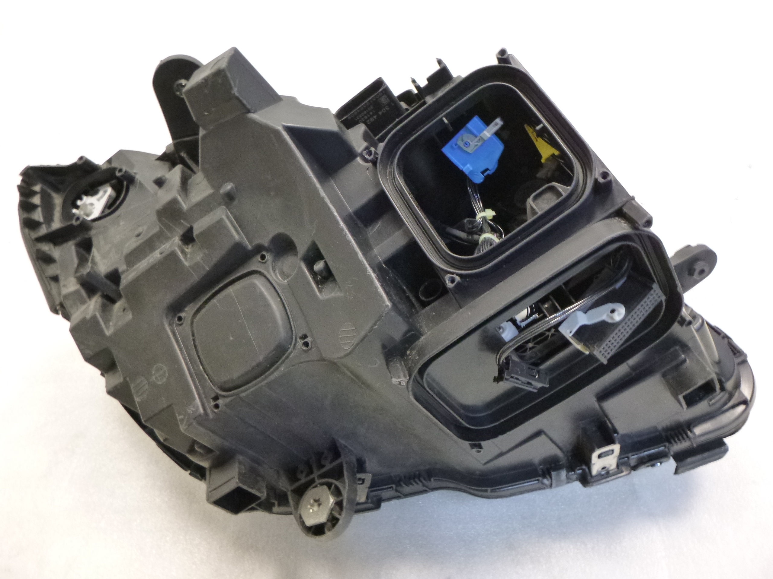 MERCEDES C W205 light left front FULL LED 12 PIN
