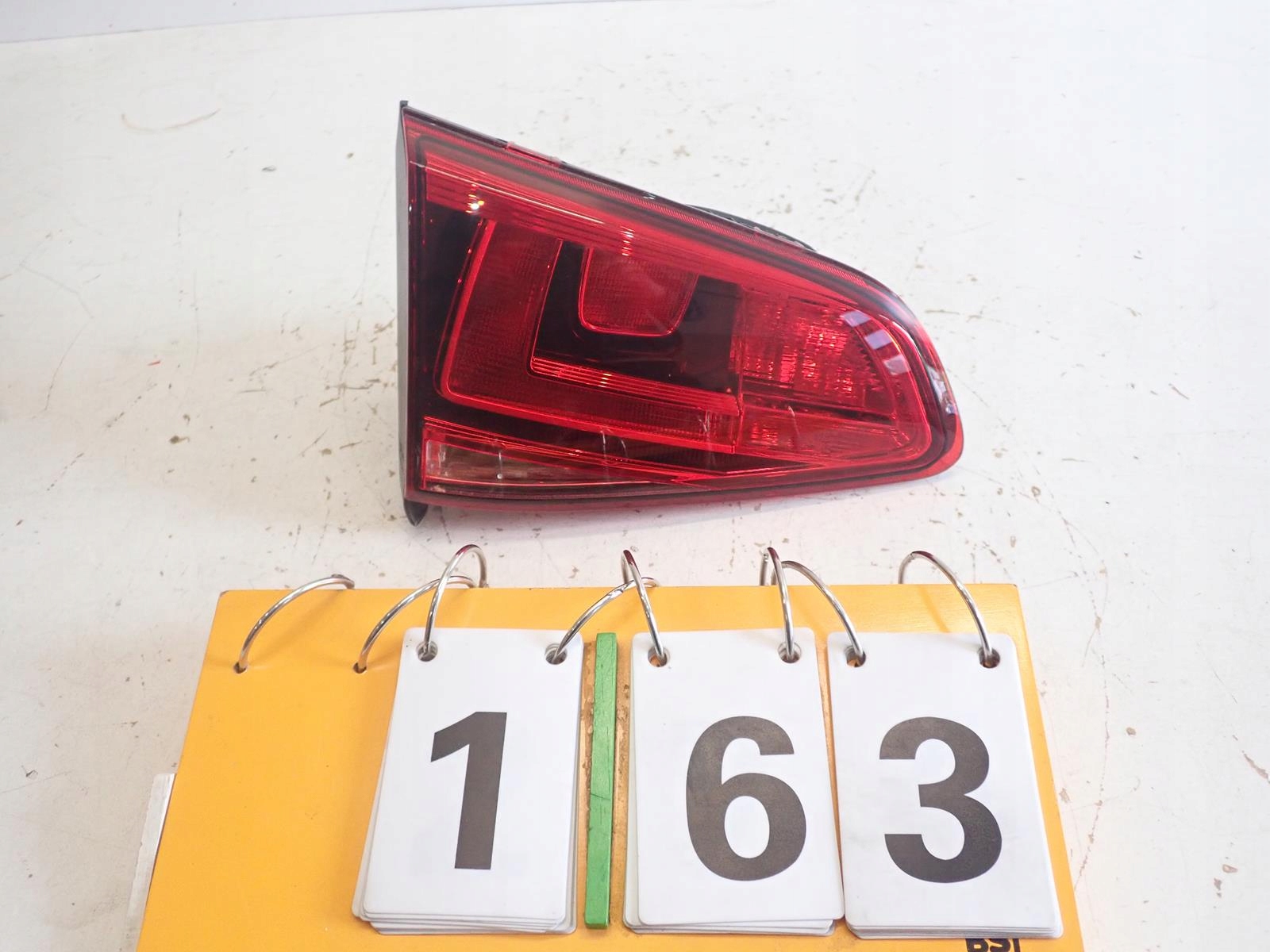 light rear part rear left VW GOLF VII HB 5G0945093AE