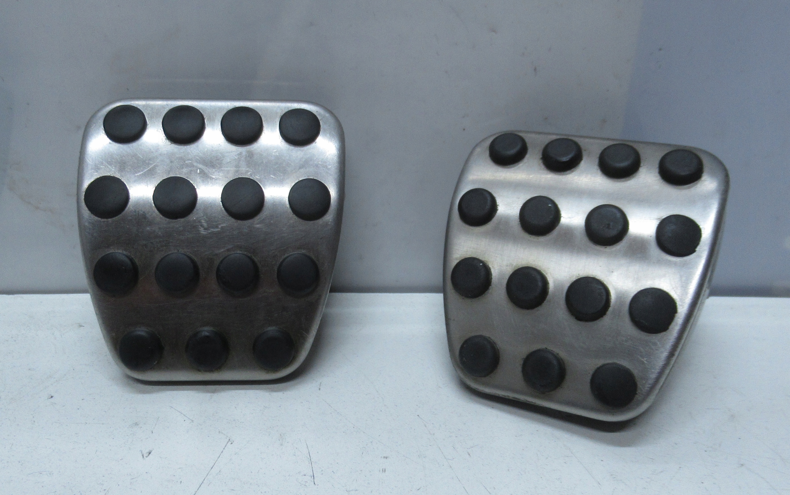 MERCEDES W203 COUPE cap caps for pedals