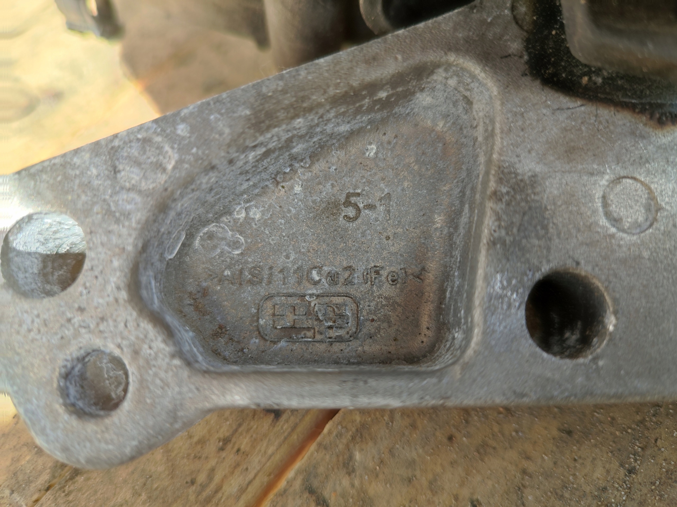 holder engine mount PEUGEOT 3008 5008 II 1.6 THP