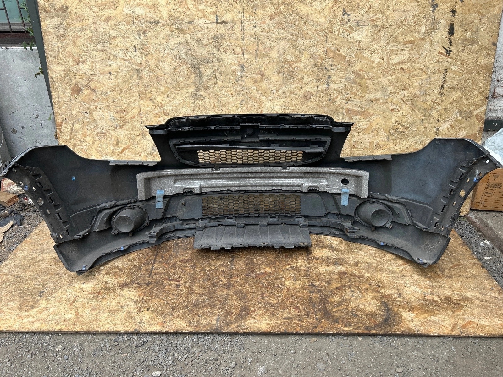 bumper front front Chevrolet Orlando and