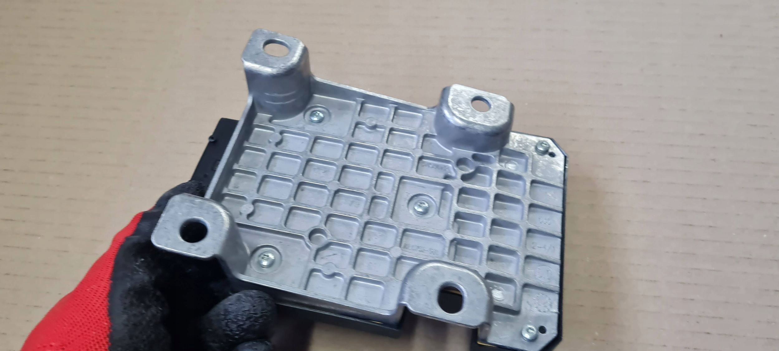 SQ8 4M RSQ8 Q8 module control unit springing 24R 4M8907777CA SQ7 4M Q7