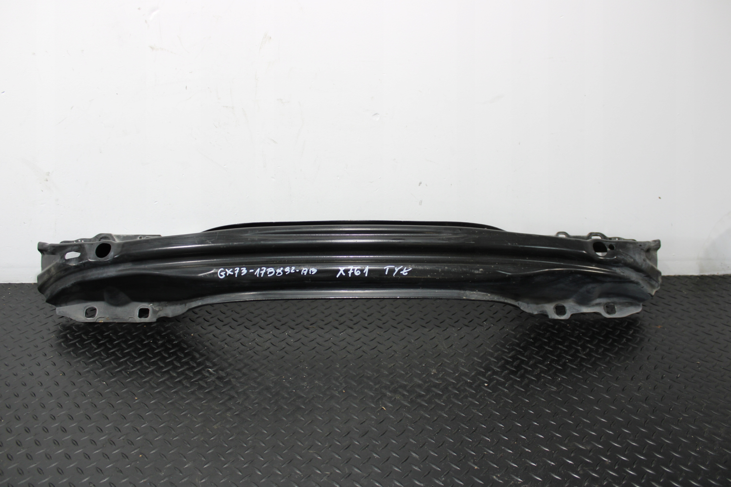 sider pillar below bumper rear part JAGUAR F-PACE X761 GX73-17B892-AB