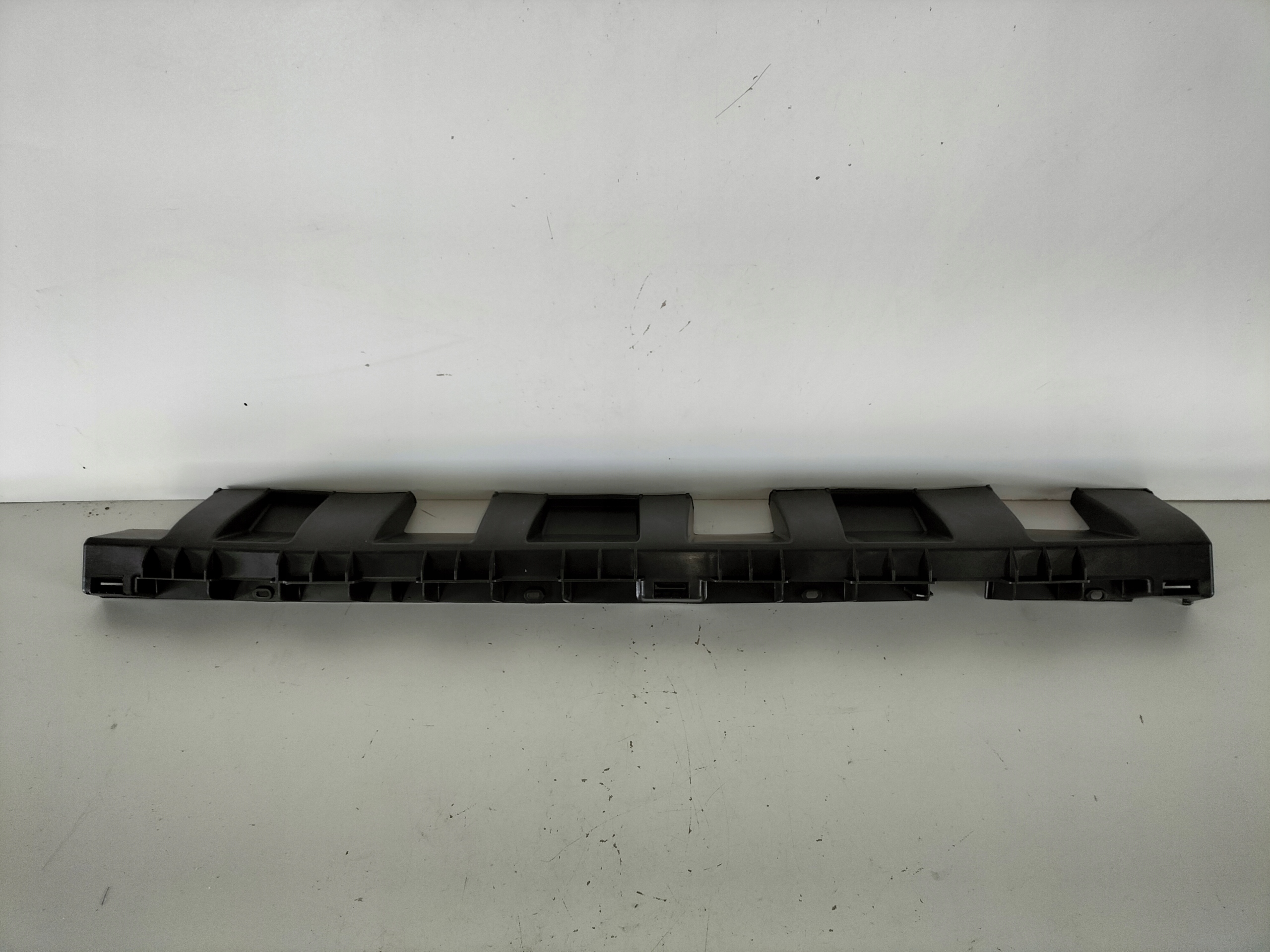 holder mouldings progowej right DACIA DUSTER