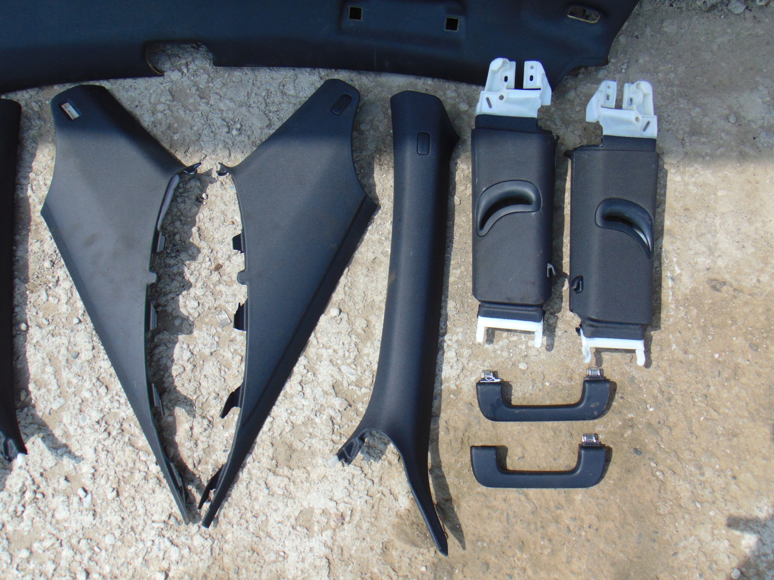 CZARNA PODSUFITKA BOCZKI LAMPKI AUDI A5 8T COUPE 3D S-LINE 8T0867501 Numer katalogowy części 8T0867501 AUDI COUPE