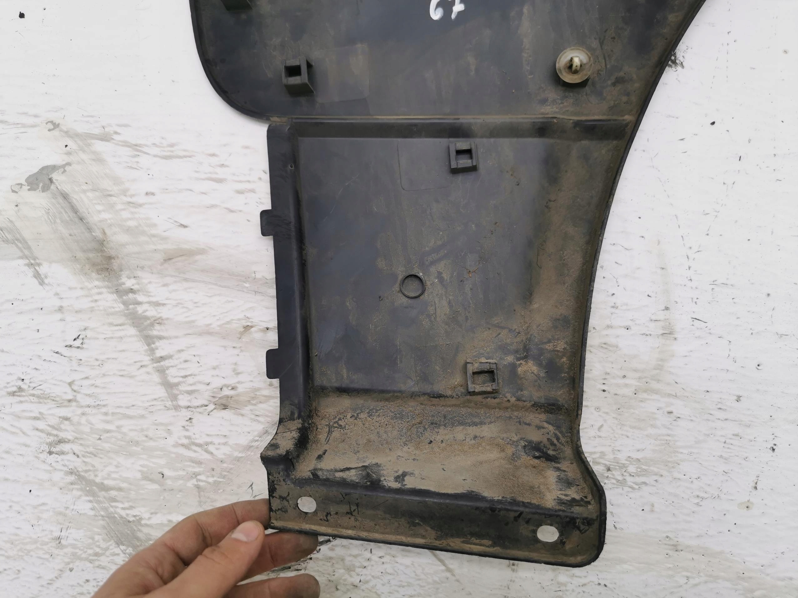 moulding left rear part MERCEDES SPRINTER W906 A9066901162