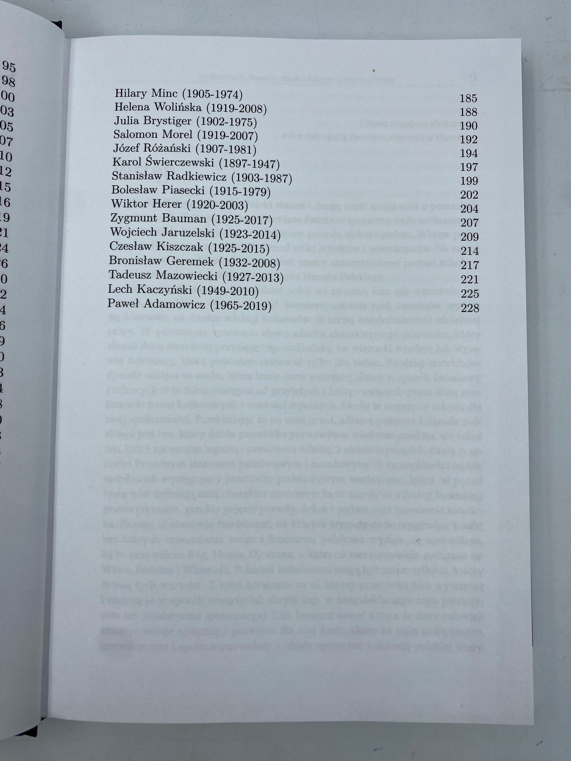 WIELKA KSIĘGA ZDRAJCÓW POLSKI R. Patlewicz WSTYDLIWA CZĘŚĆ HISTORII PL Gatunek Historia