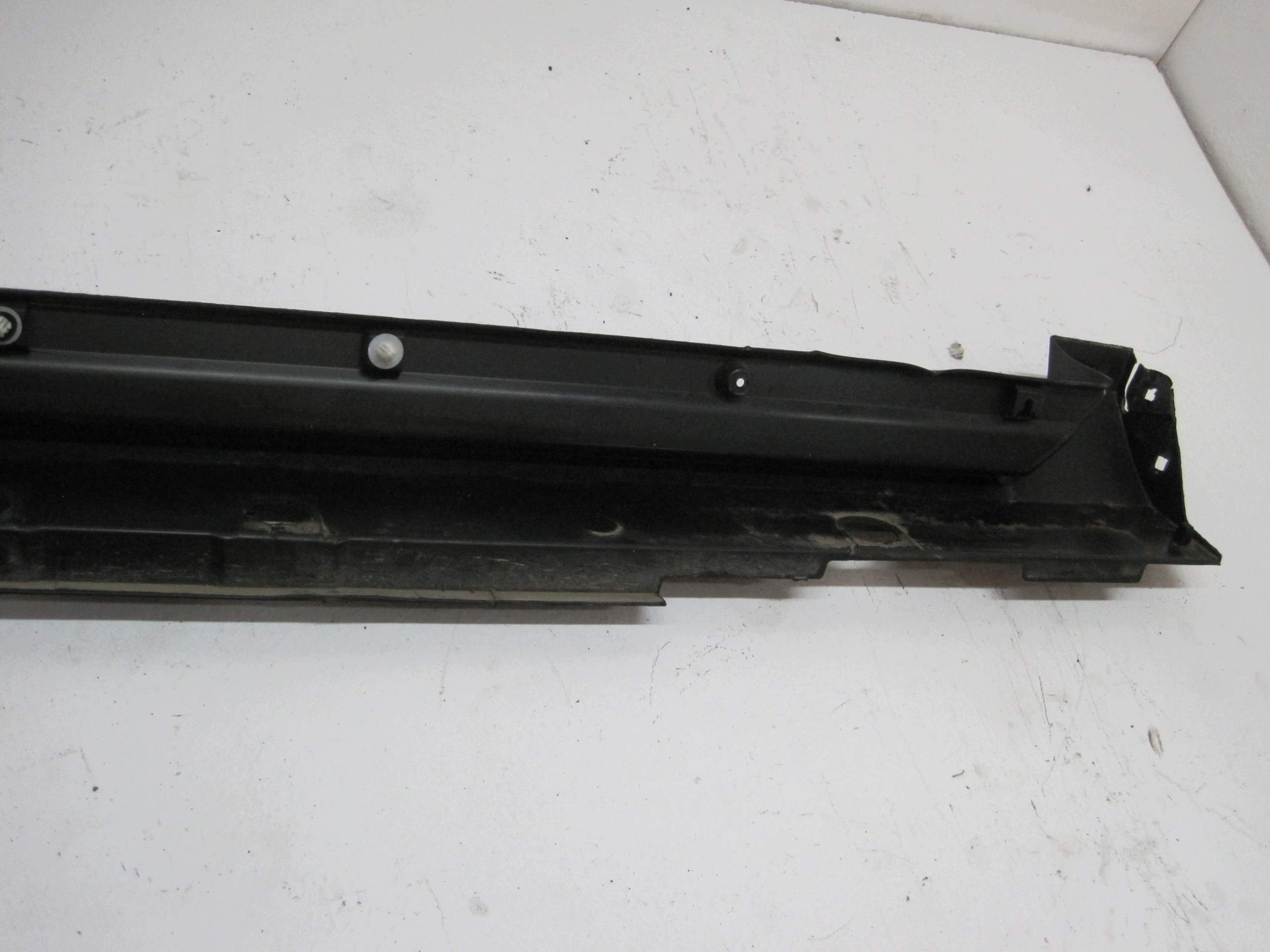 cap moulding threshold TOYOTA YARIS CROSS left