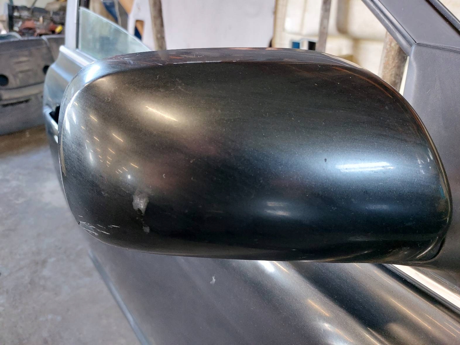 door complete right front TOYOTA AVENSIS T25 209