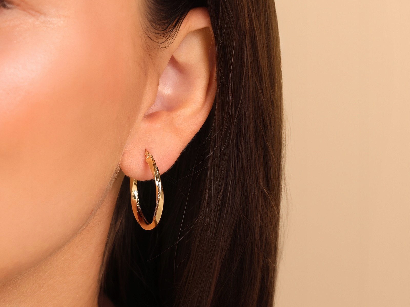 Náušnice zlaté pro ženu 585 módní efektní