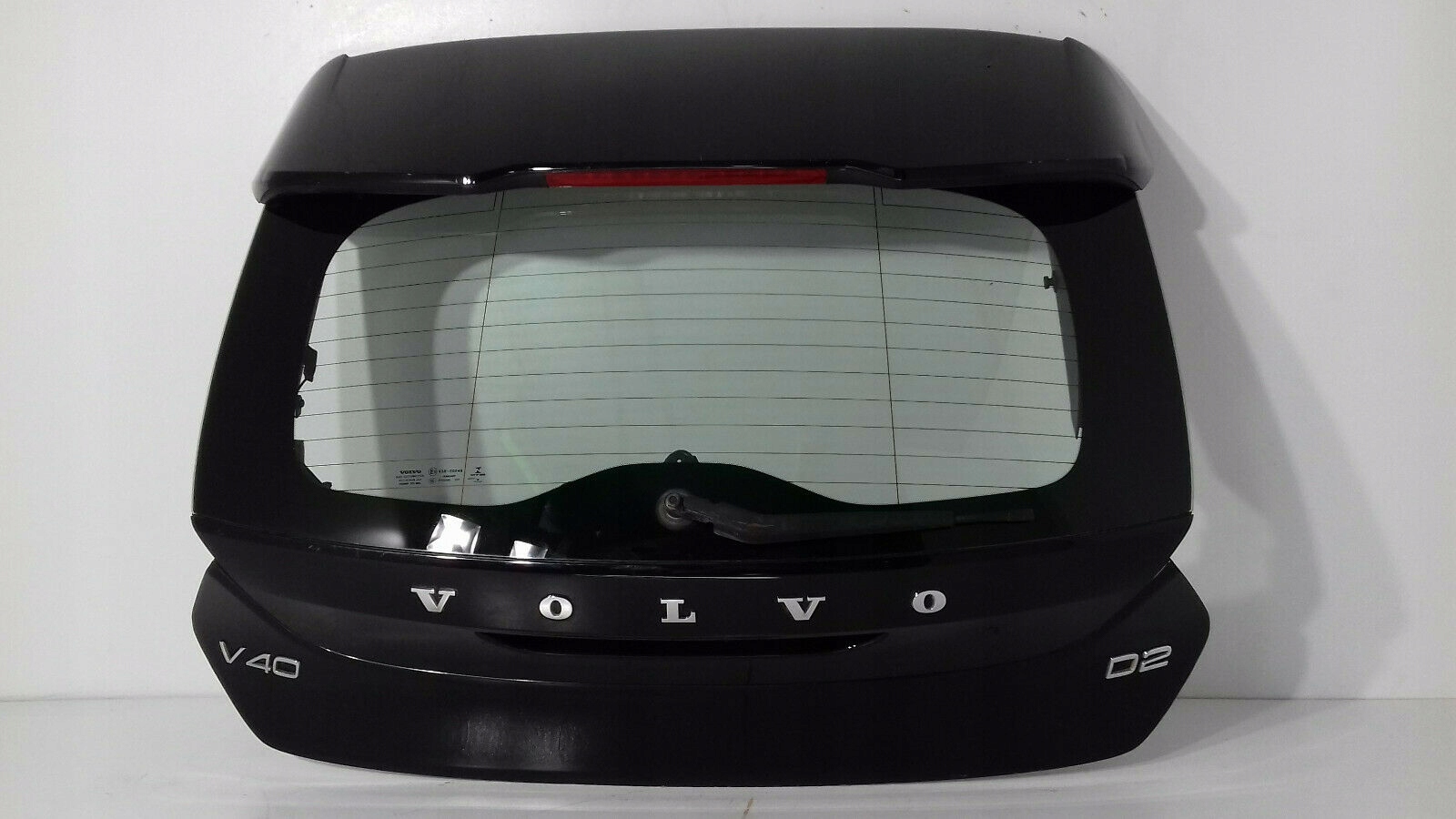 VOLVO V40 / 2016 boot doors (H94)