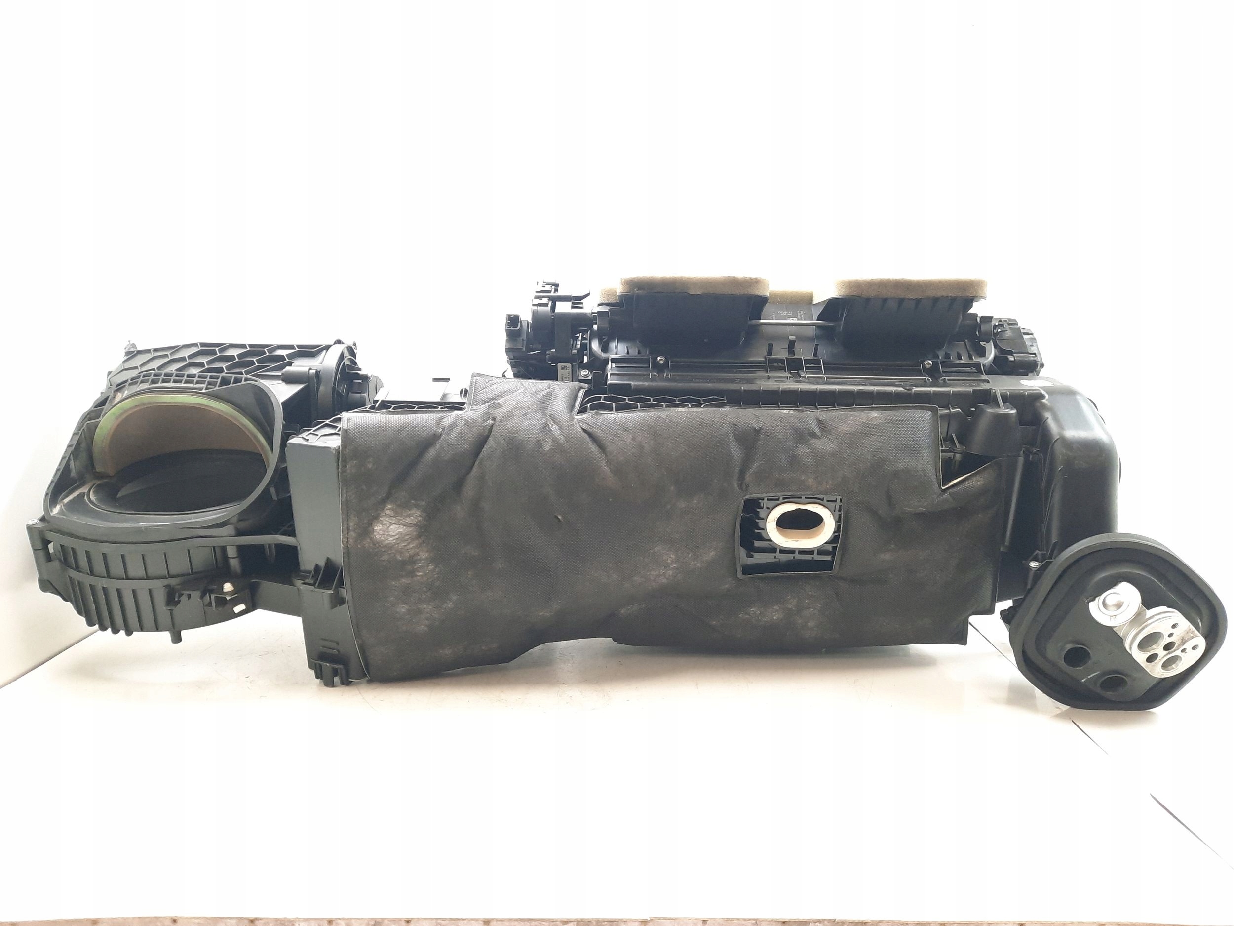 BMW OE 9197710 радиатор отопителя