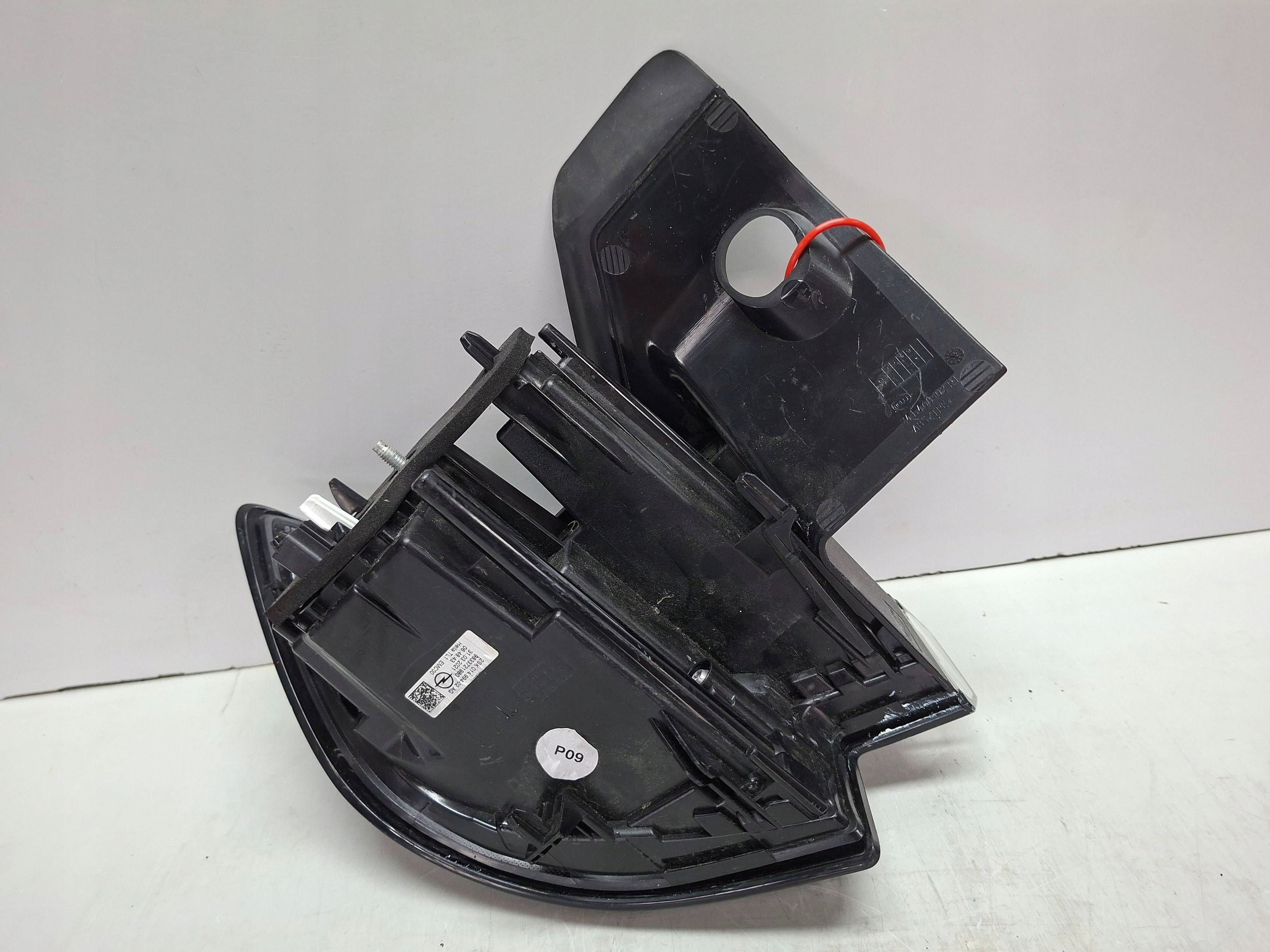 light rear right 9833721980 OPEL MOKKA B 2022