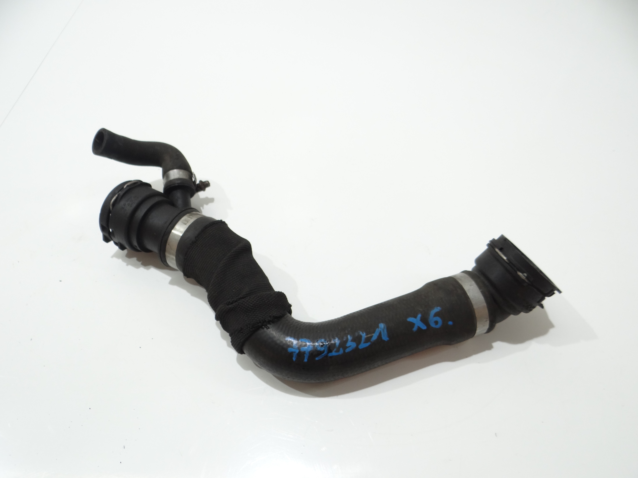prijenos crijevo vode BMW E60 535D 7792321