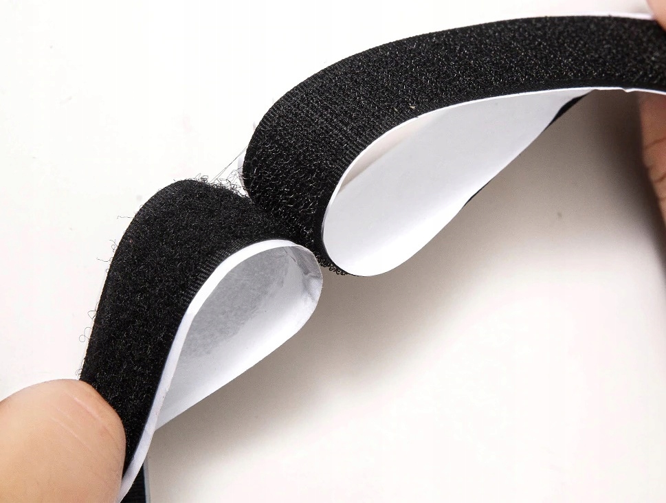 RZEP BIAŁA TAŚMA RZEPOWA SAMOPRZYLEPNA KLEJ 20mm Kolor biały