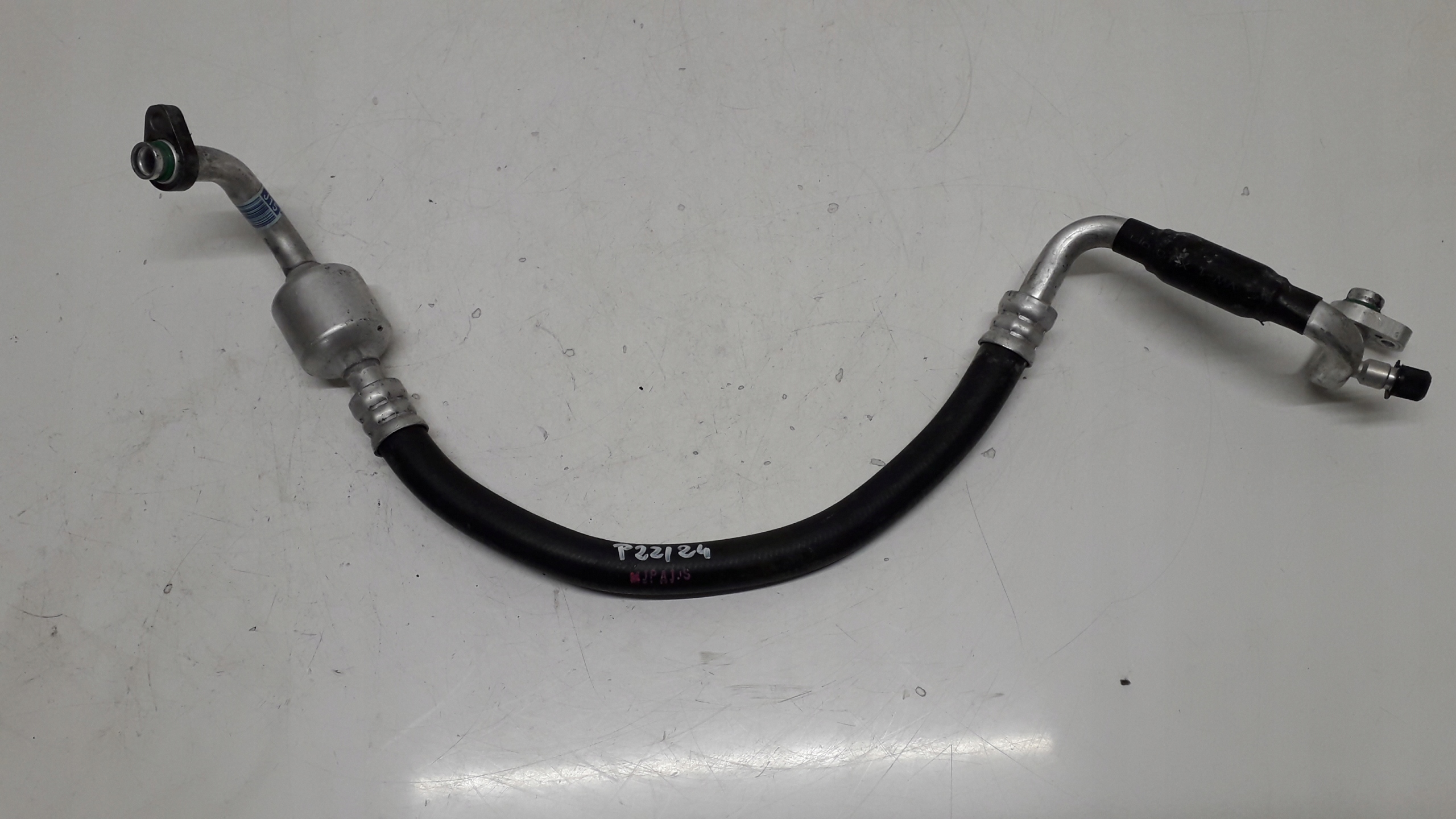 KIA STINGER PRZEWÓD KLIMATYZACJI J15