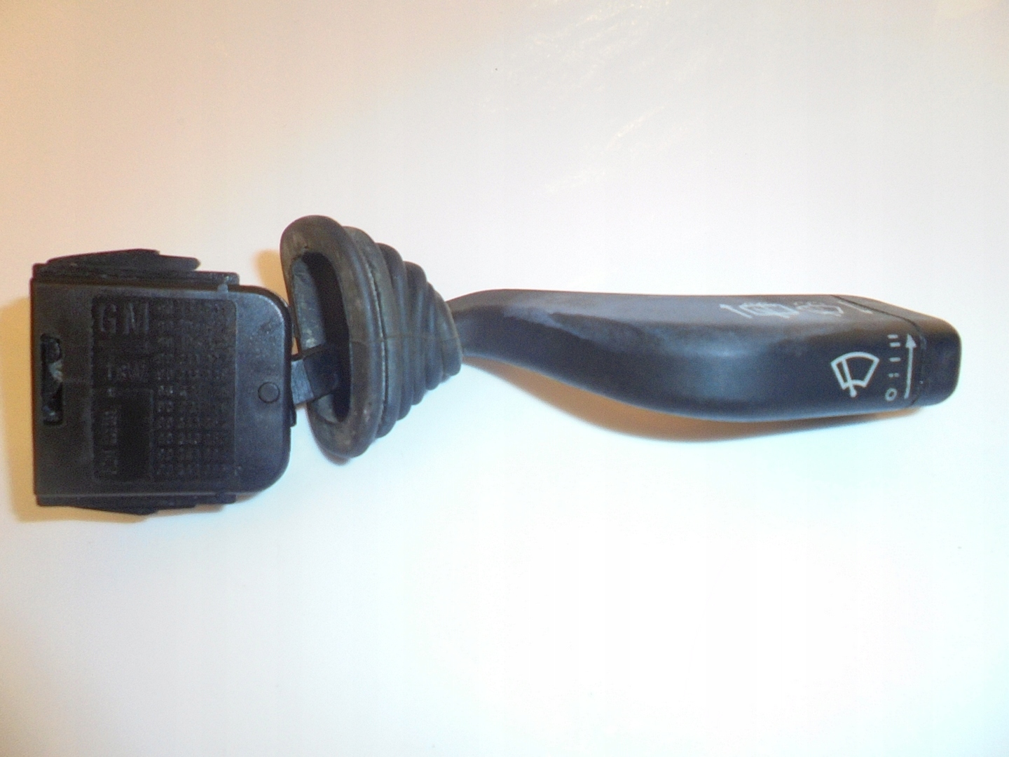 Commodo essuie glace OPEL 90124931