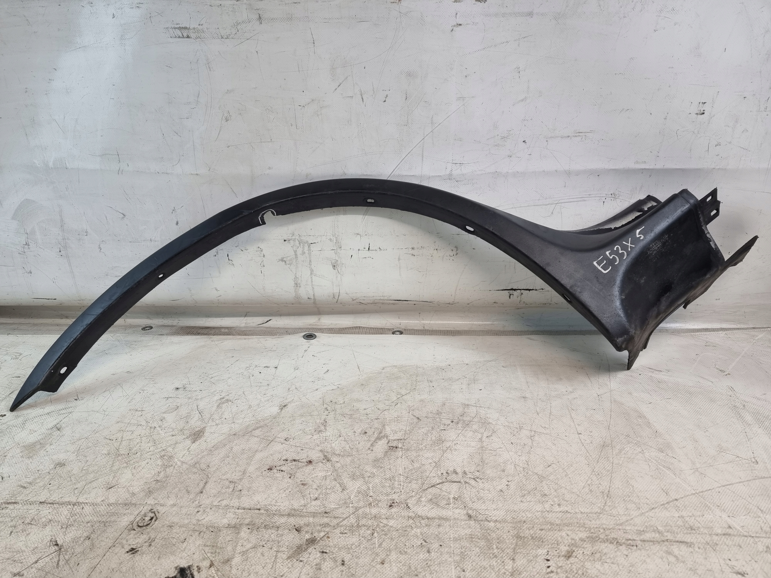 Couverture Aile Droite Arrière OE 8408708 BMW X5 E53