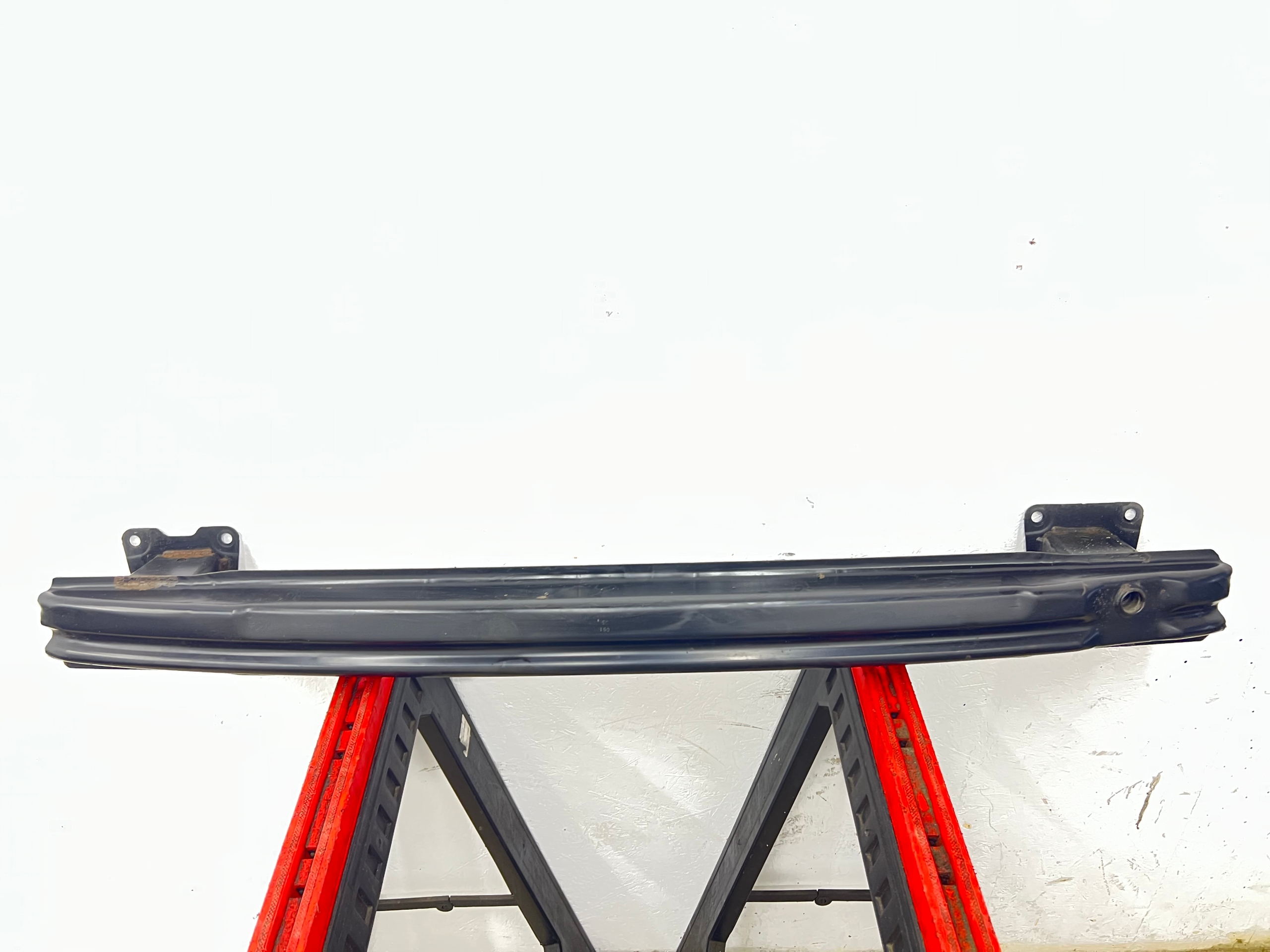 bumper support below bumper rear part rear VOLKSWAGEN PASSAT B7 KOMBI 2010-2014