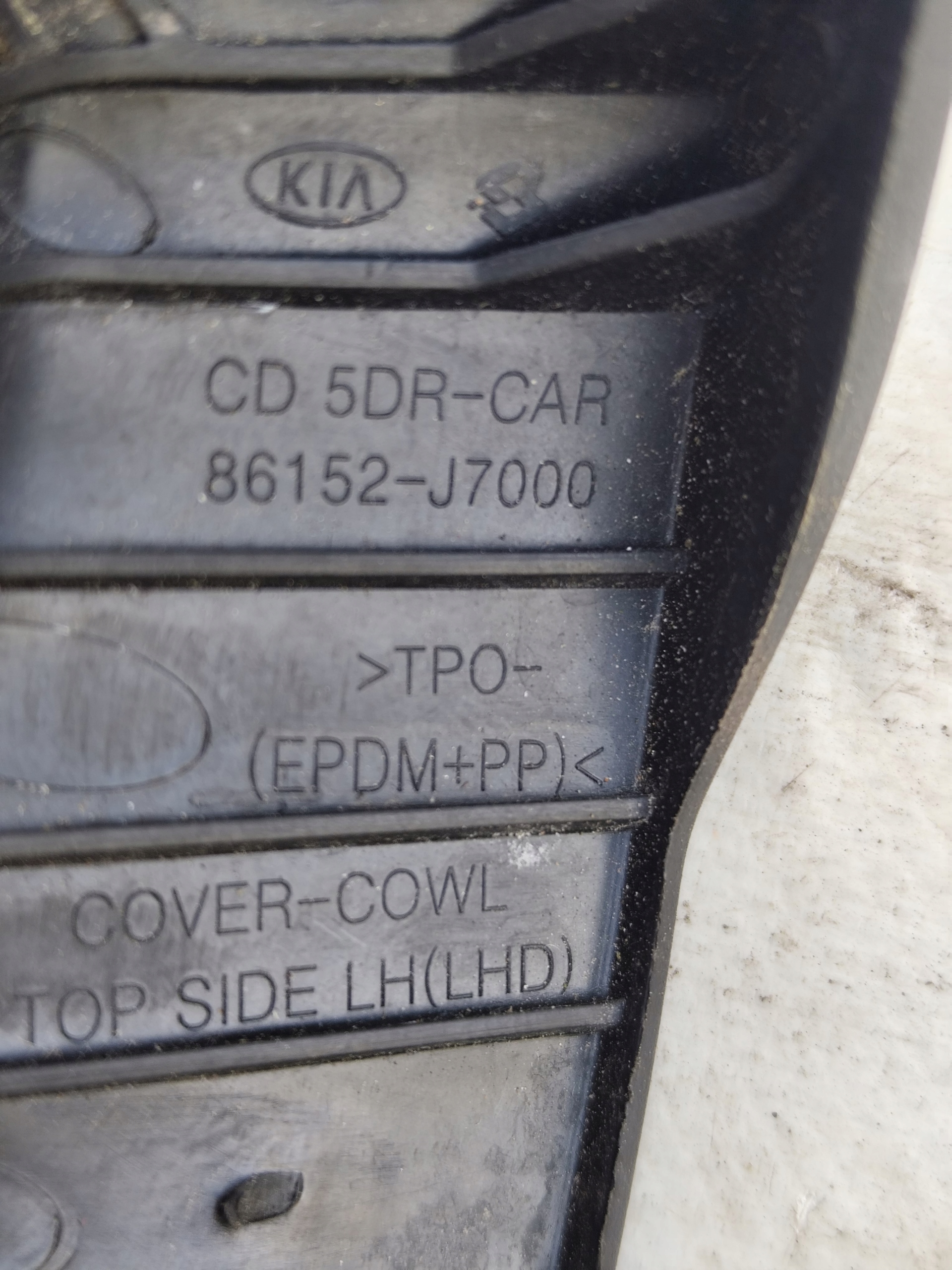 KIA X-CEED LIFT torpedo NAROZNIKI
