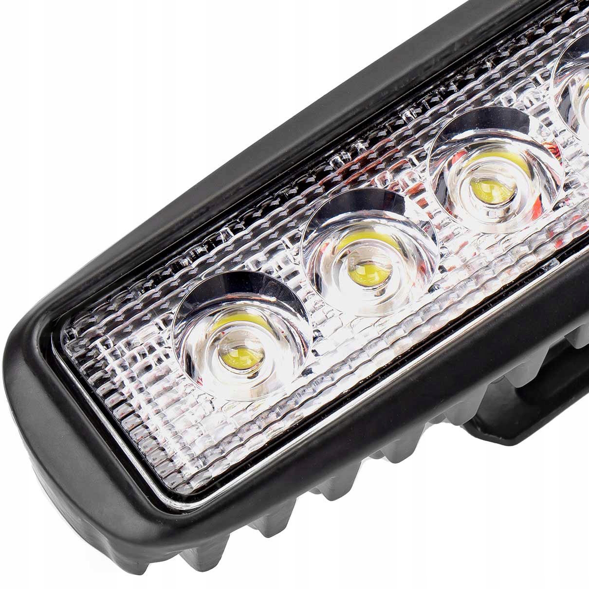 LAMPA ROBOCZA halogen szperacz LEDowa IP67 6000K Temperatura barwowa 6000 K