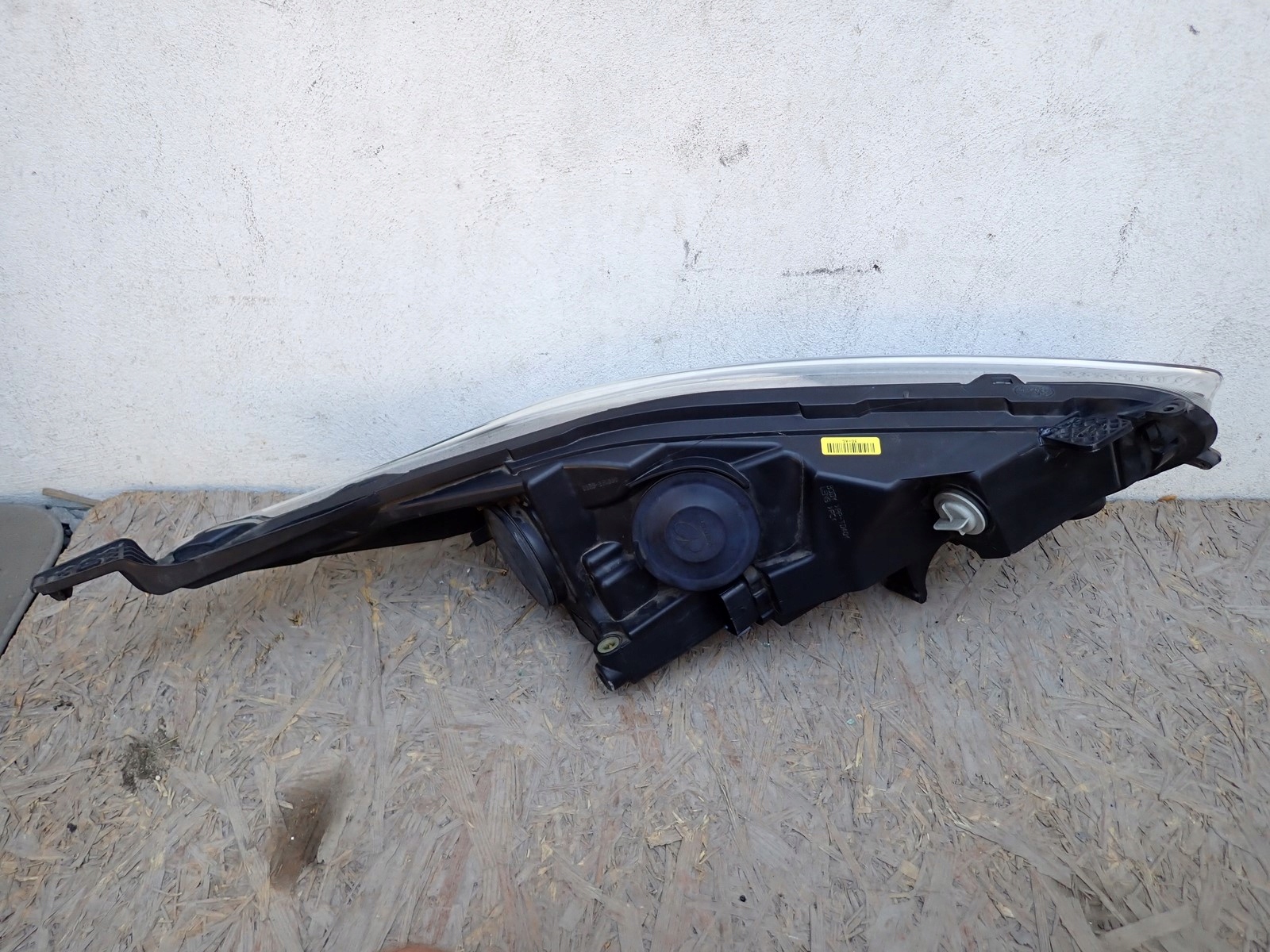 REFLEKTOR left light left FORD FIESTA MK7 VII LIFT 2012-2017 C1BB-13W030-AG
