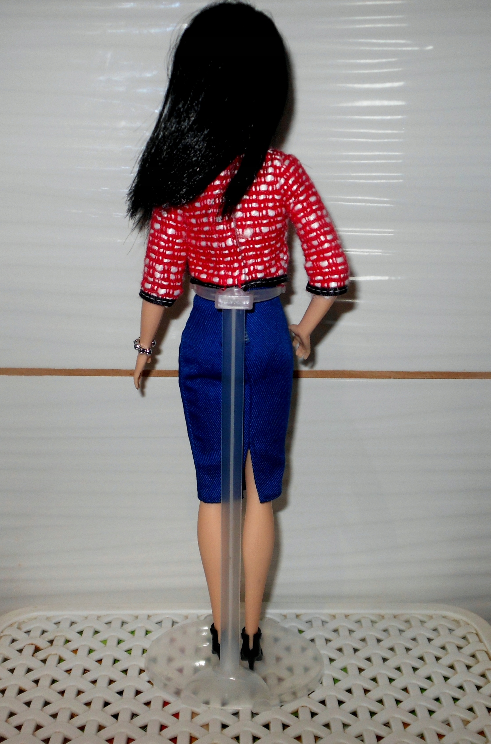 Stojak dla lalki plus GRATIS Marka bez marki