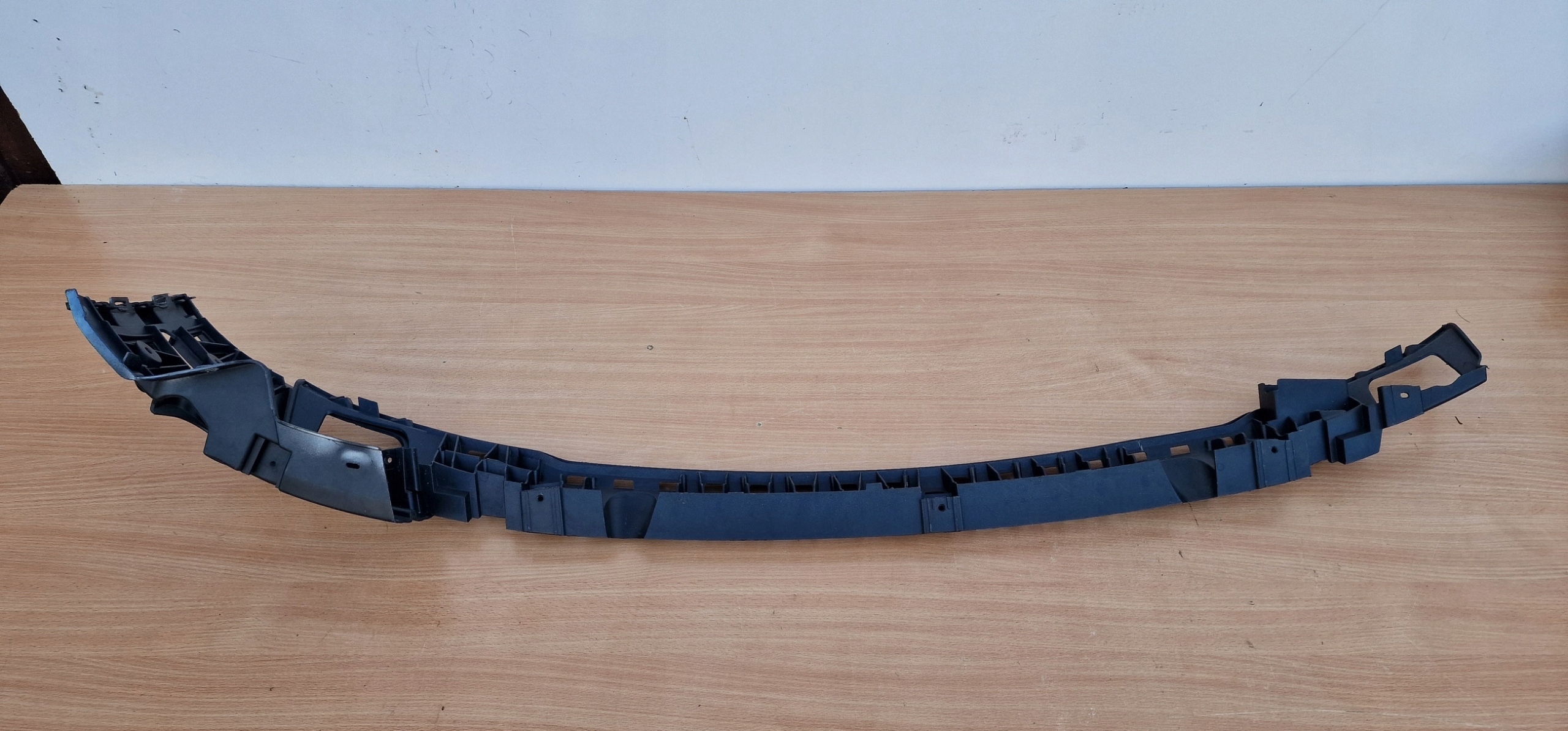 AUDI A4 B6 bumper bracket front central + left