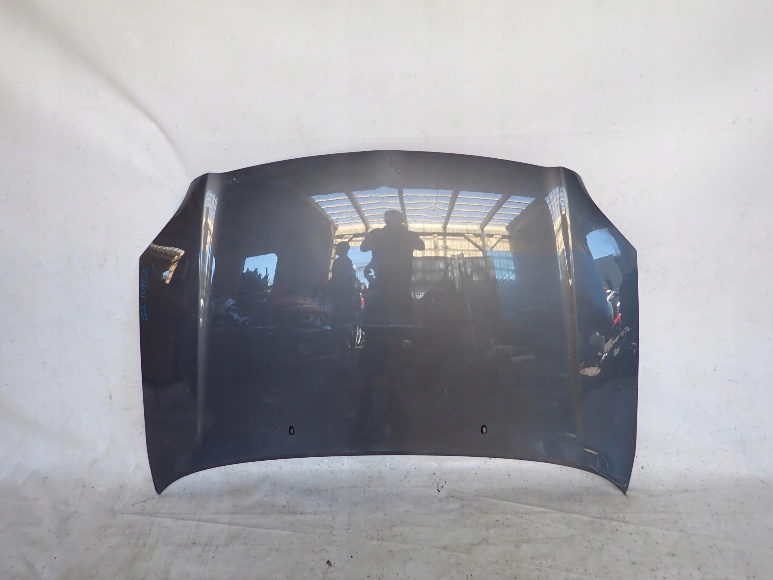 TOYOTA AVENSIS II T25 03-09 Capot