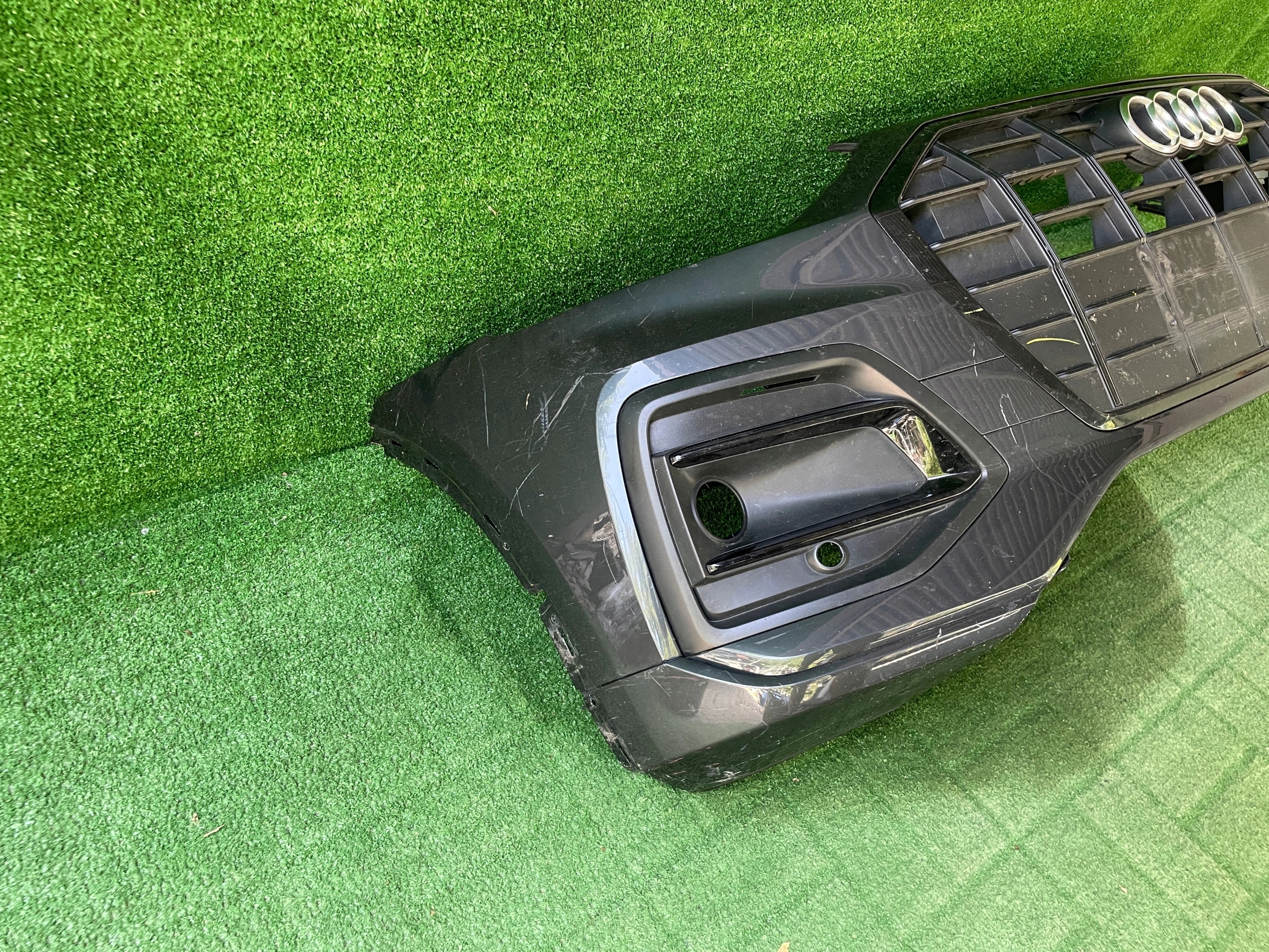 Audi Q5 2 II Lift 80A bumper front front