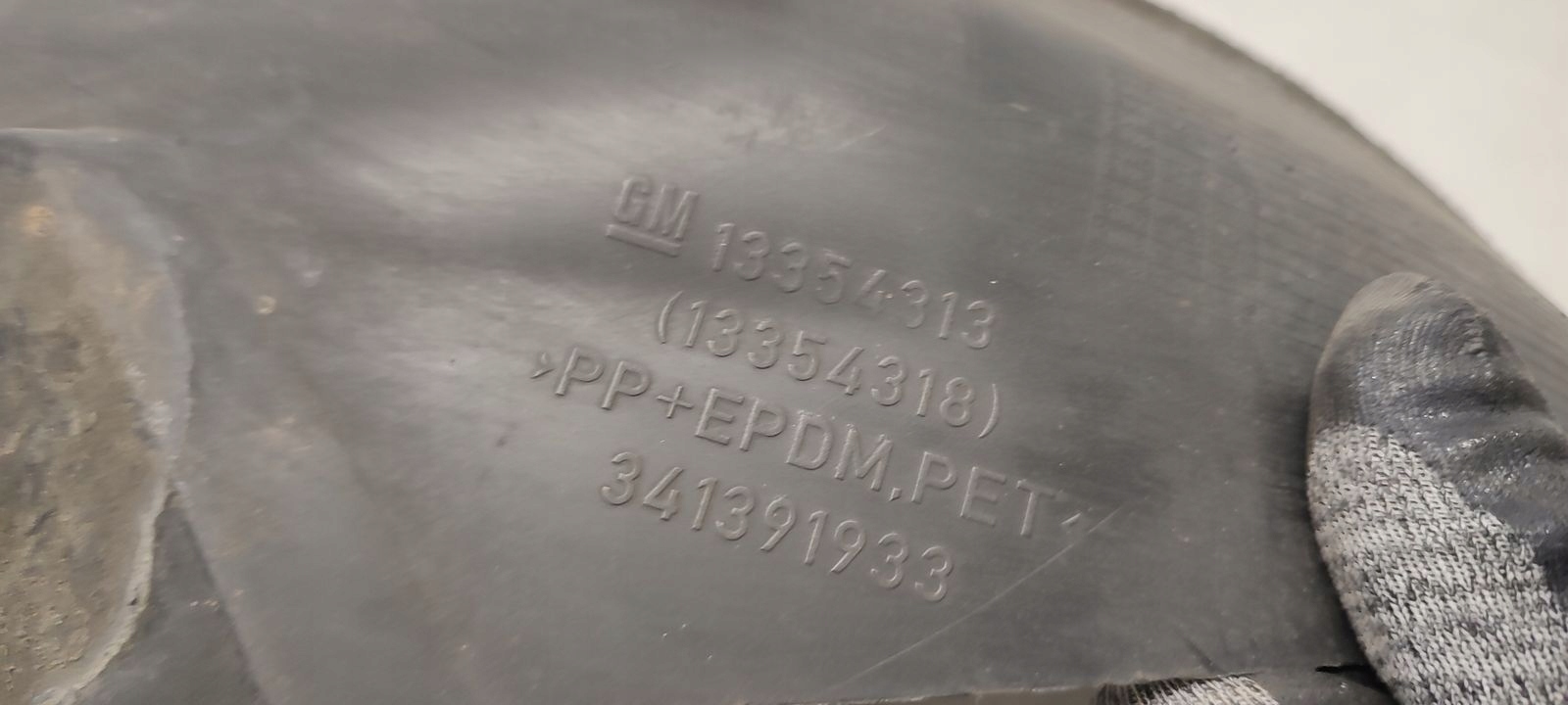 mudguard front front left Opel Astra J kombi 2,0 CDTI