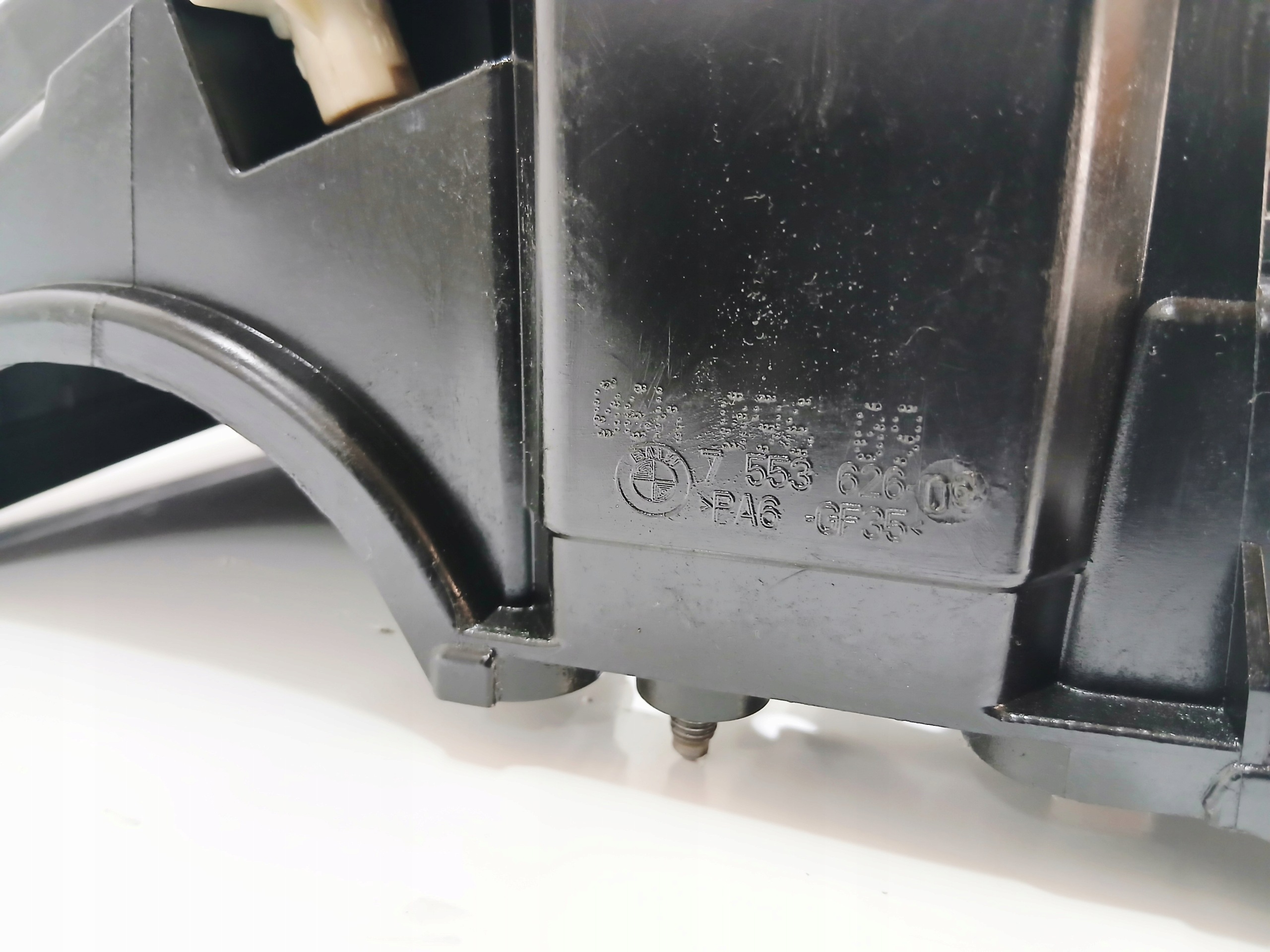 Abdeckung der Ventile BMW E91 E92 N43 OE 7553626 (0005079)