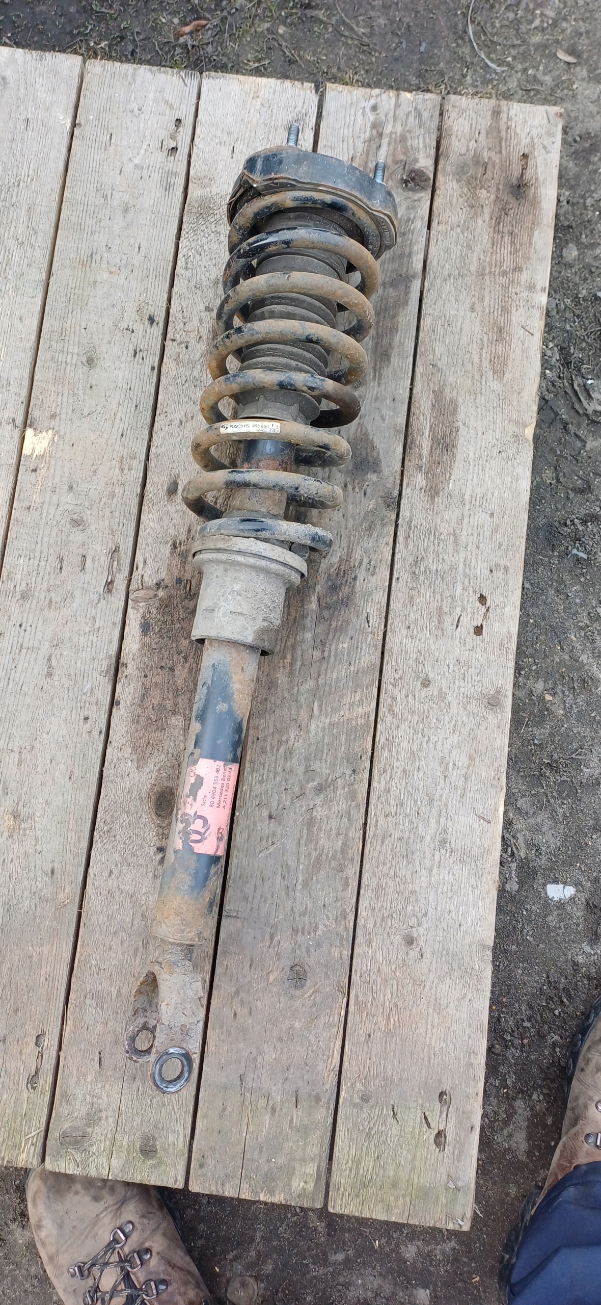 MERCEDES W211 shock absorber left or right front spring 3.0 cdi