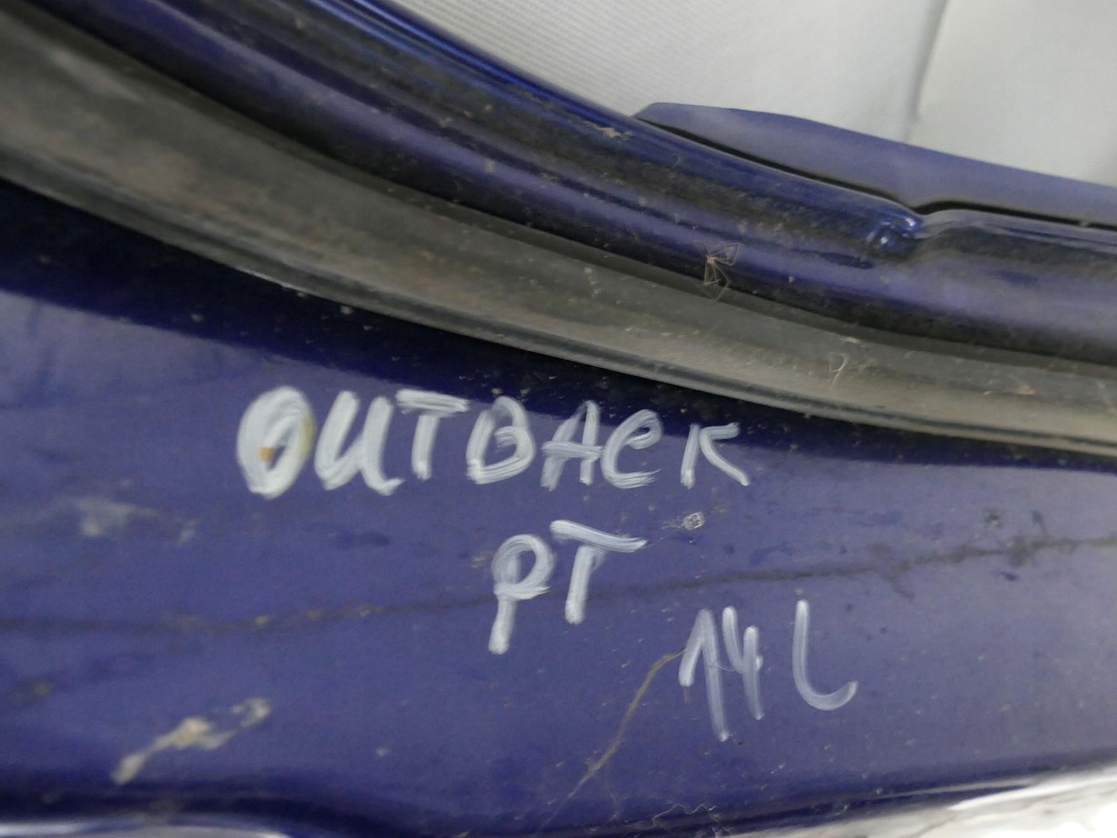 SUBARU OUTBACK II TÜR RECHTS HECK BLAUE 99-04